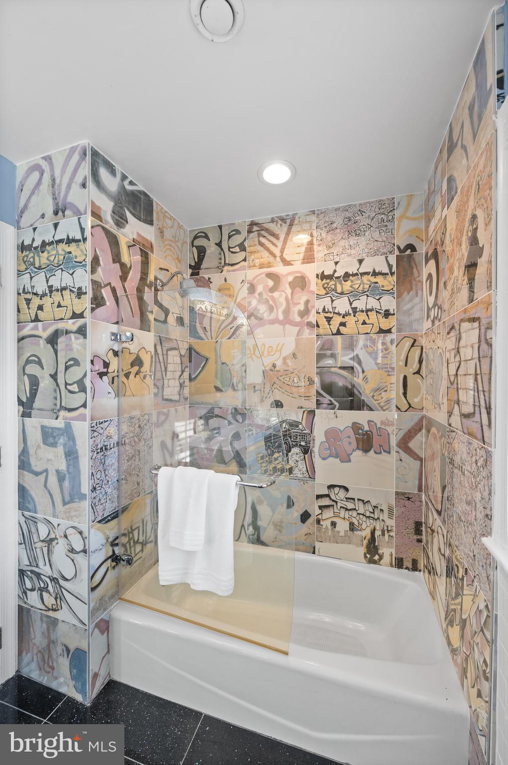 RADNOR HUNT - Residential