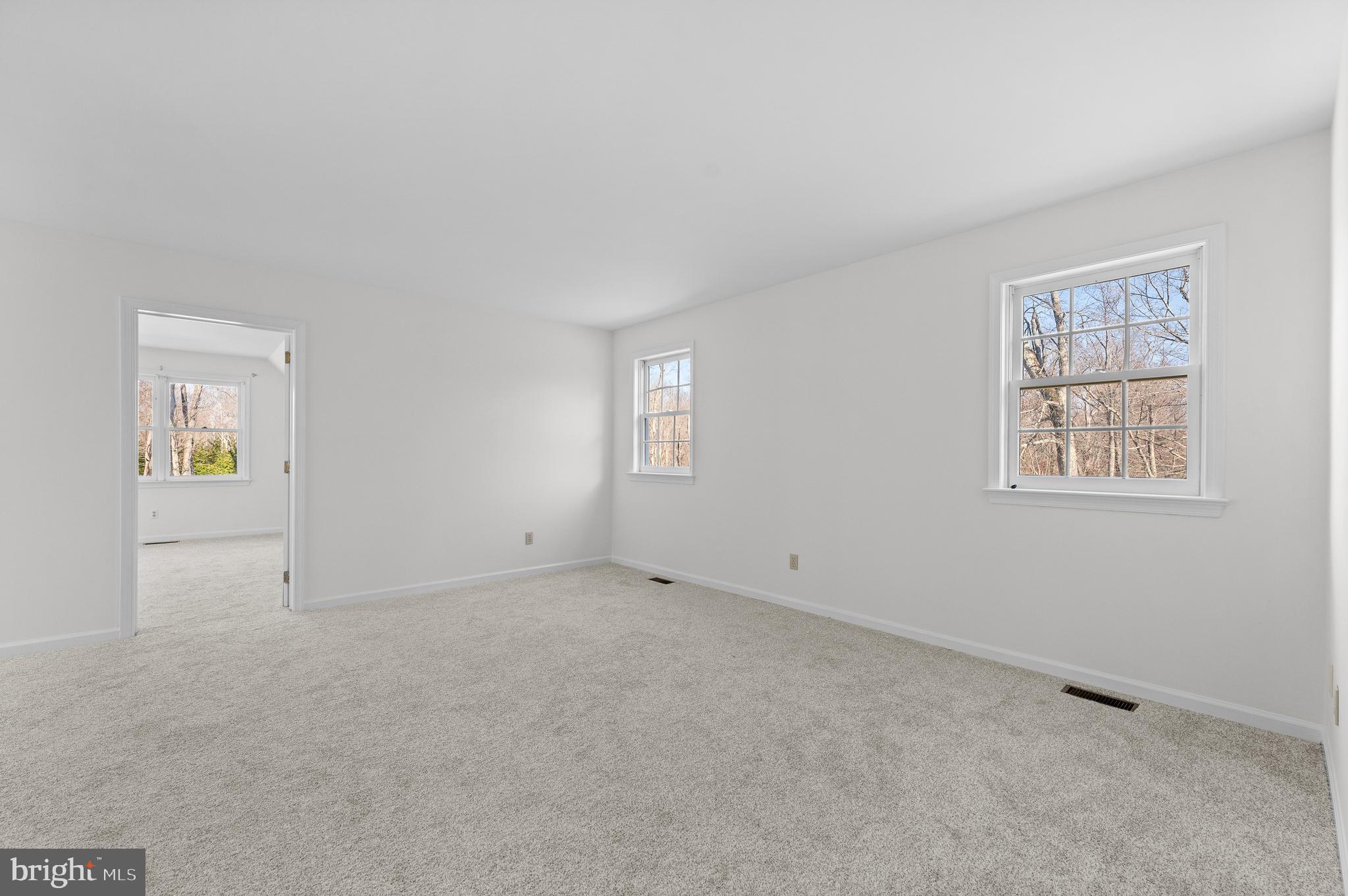 RADNOR HUNT - Residential