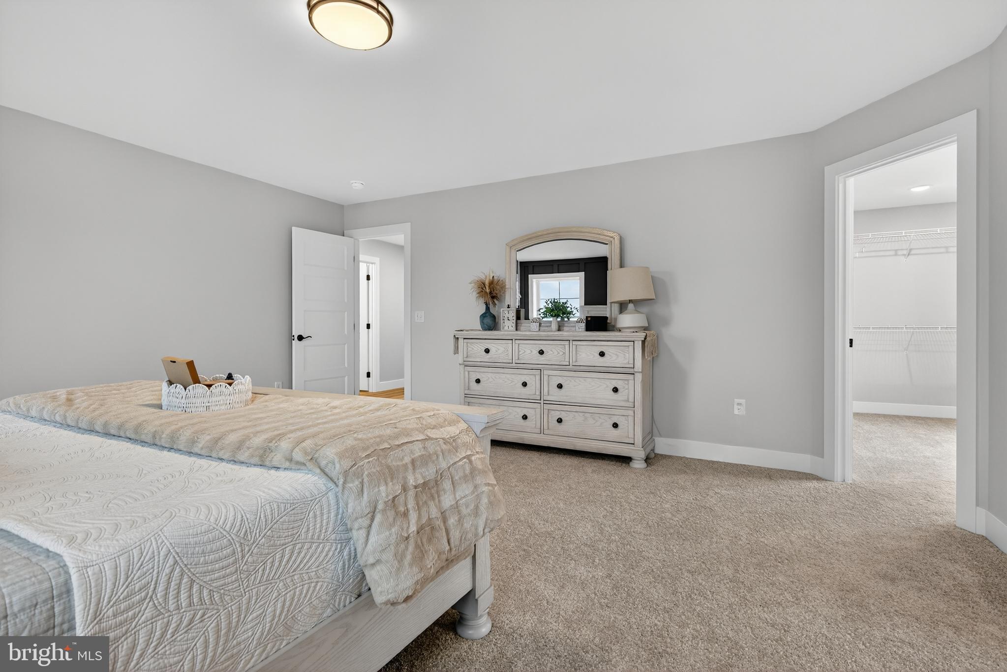 RIVER RIDGE HILLS - Residential