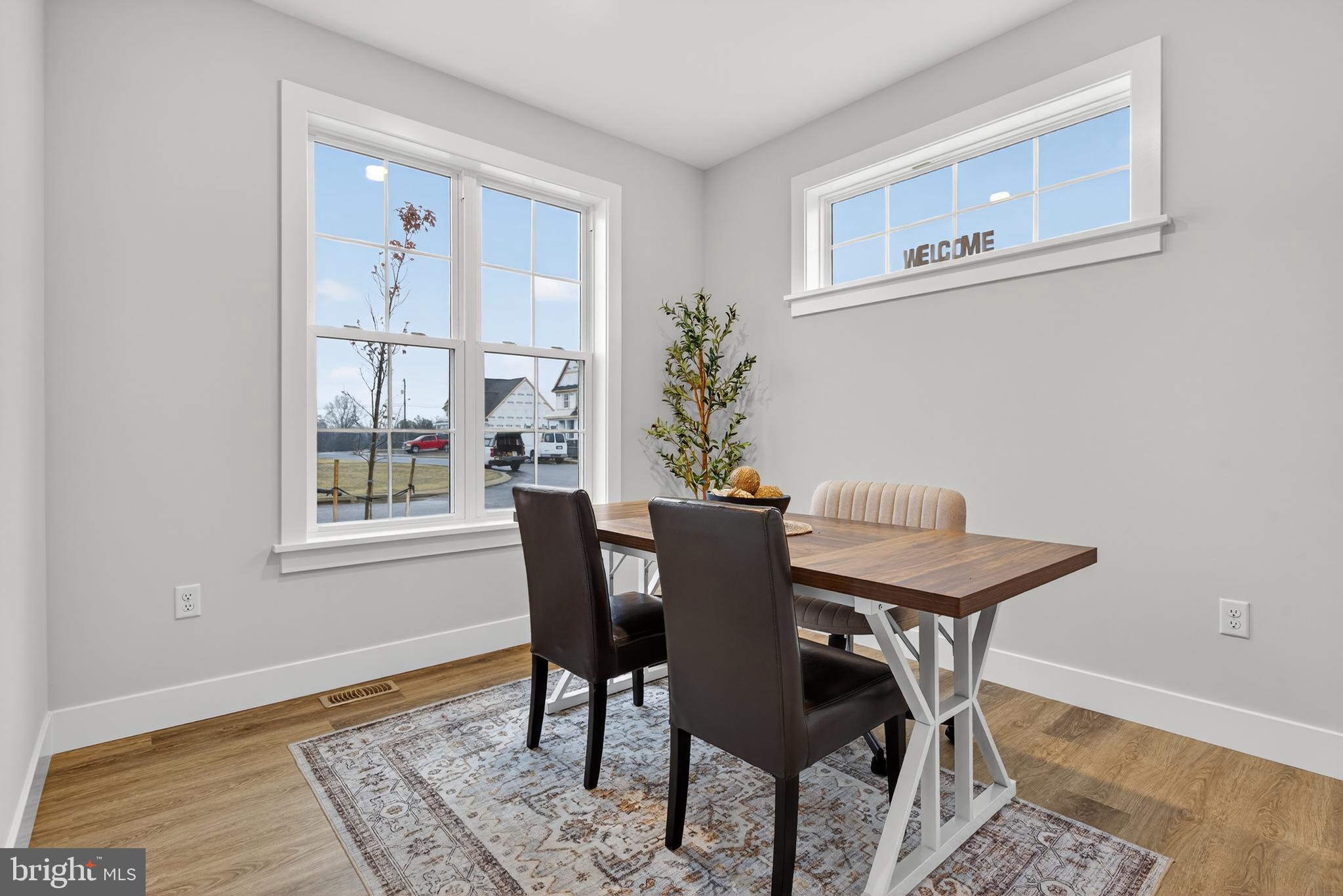 RIVER RIDGE HILLS - Residential