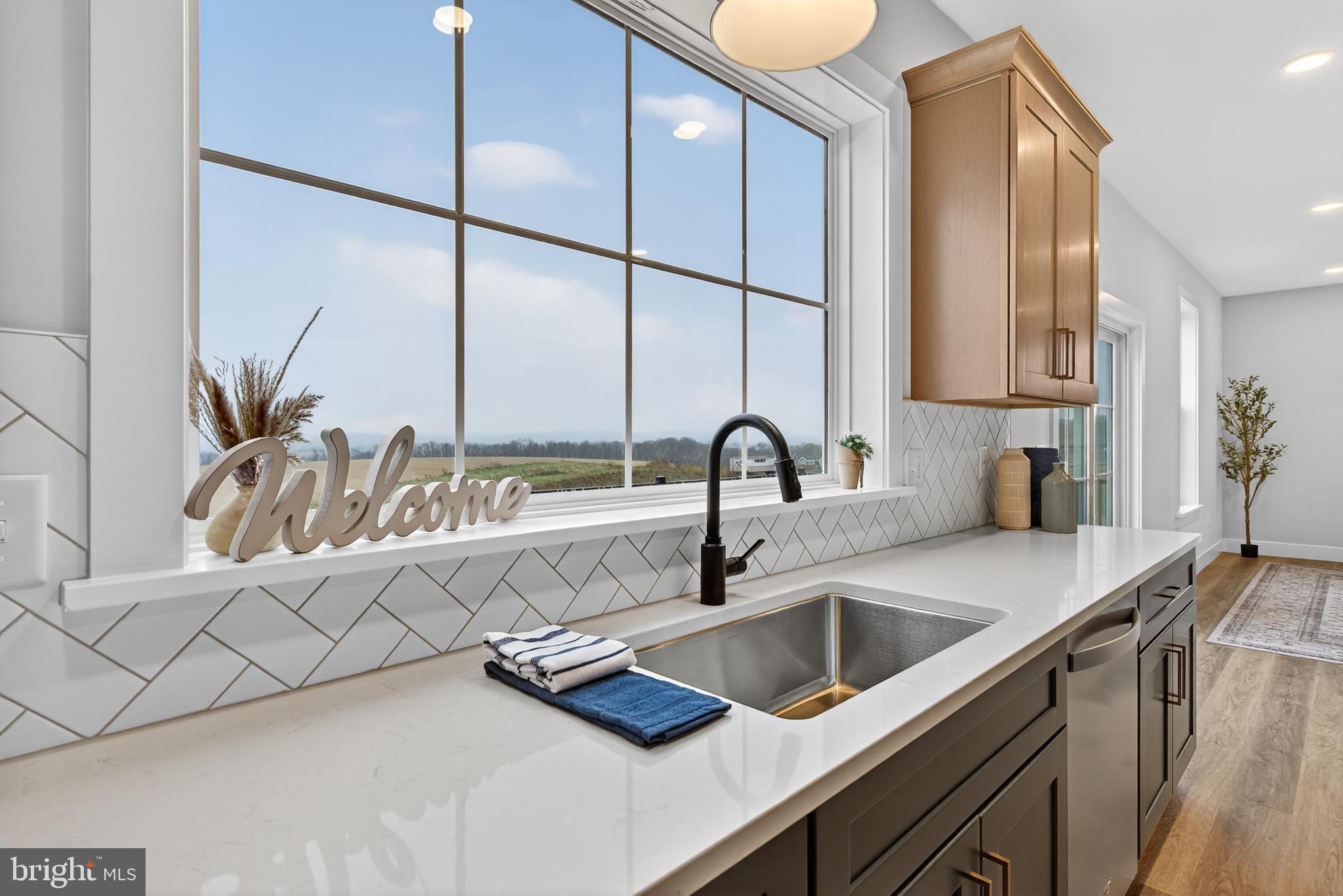 RIVER RIDGE HILLS - Residential