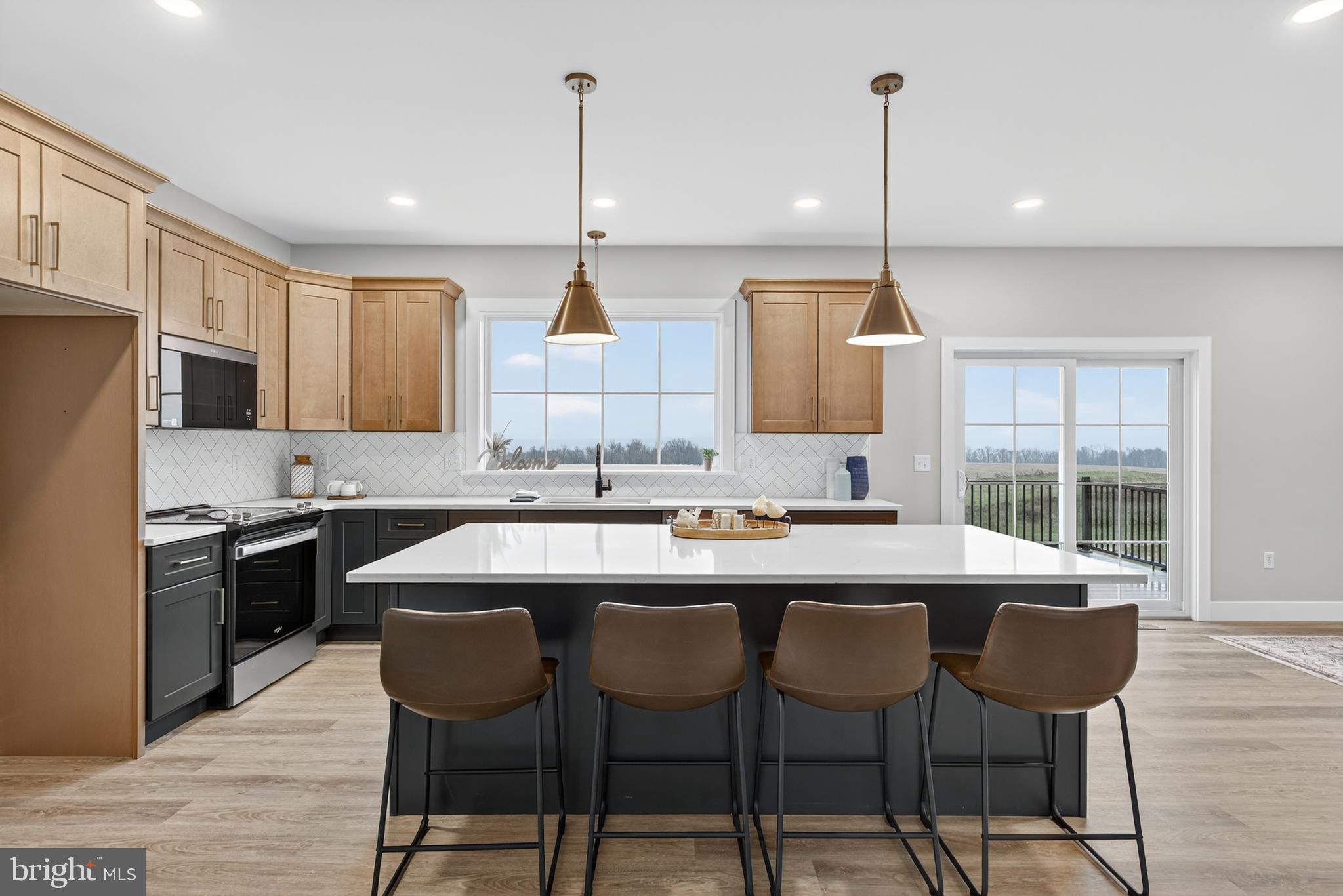 RIVER RIDGE HILLS - Residential