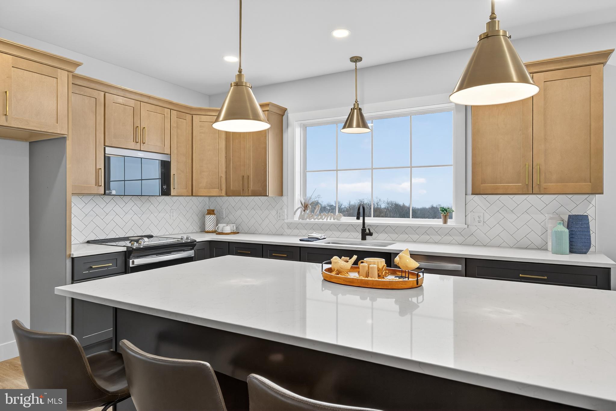 RIVER RIDGE HILLS - Residential