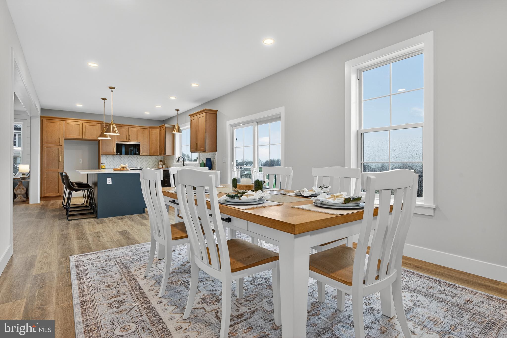 RIVER RIDGE HILLS - Residential