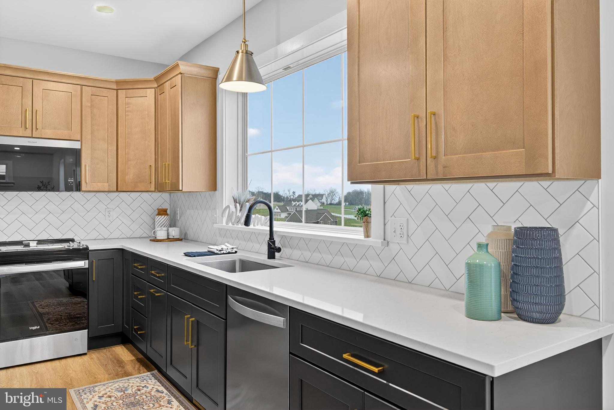 RIVER RIDGE HILLS - Residential