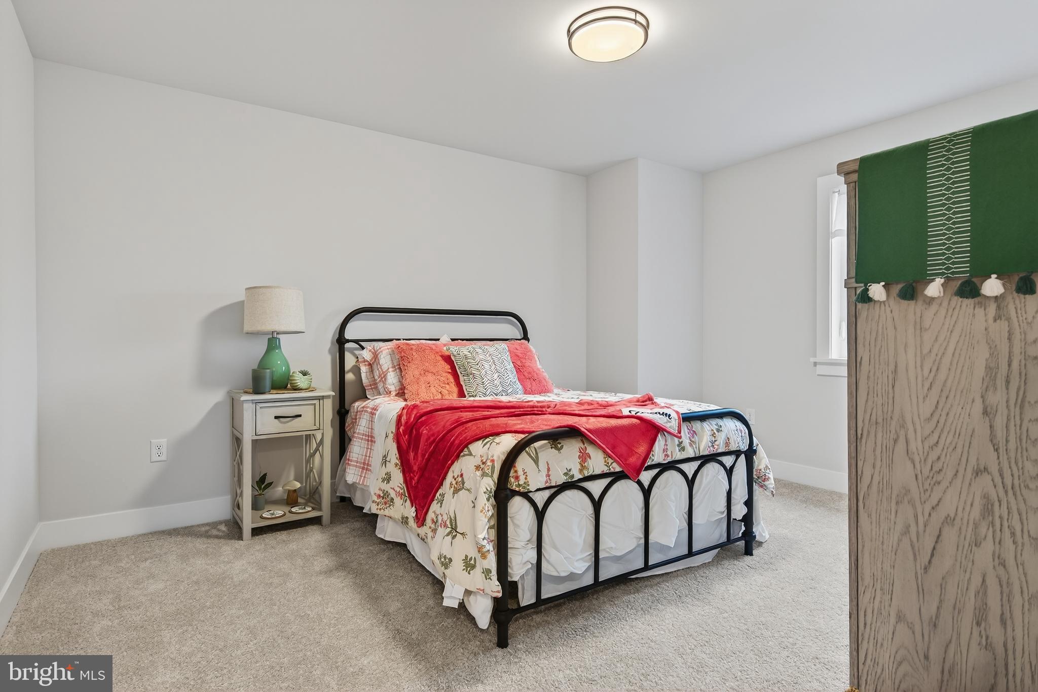 RIVER RIDGE HILLS - Residential