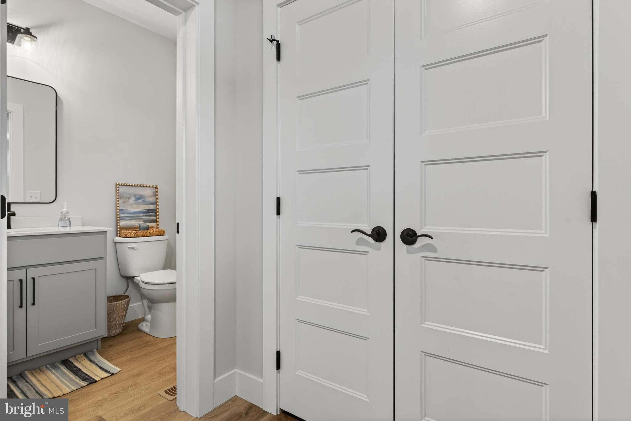 RIVER RIDGE HILLS - Residential