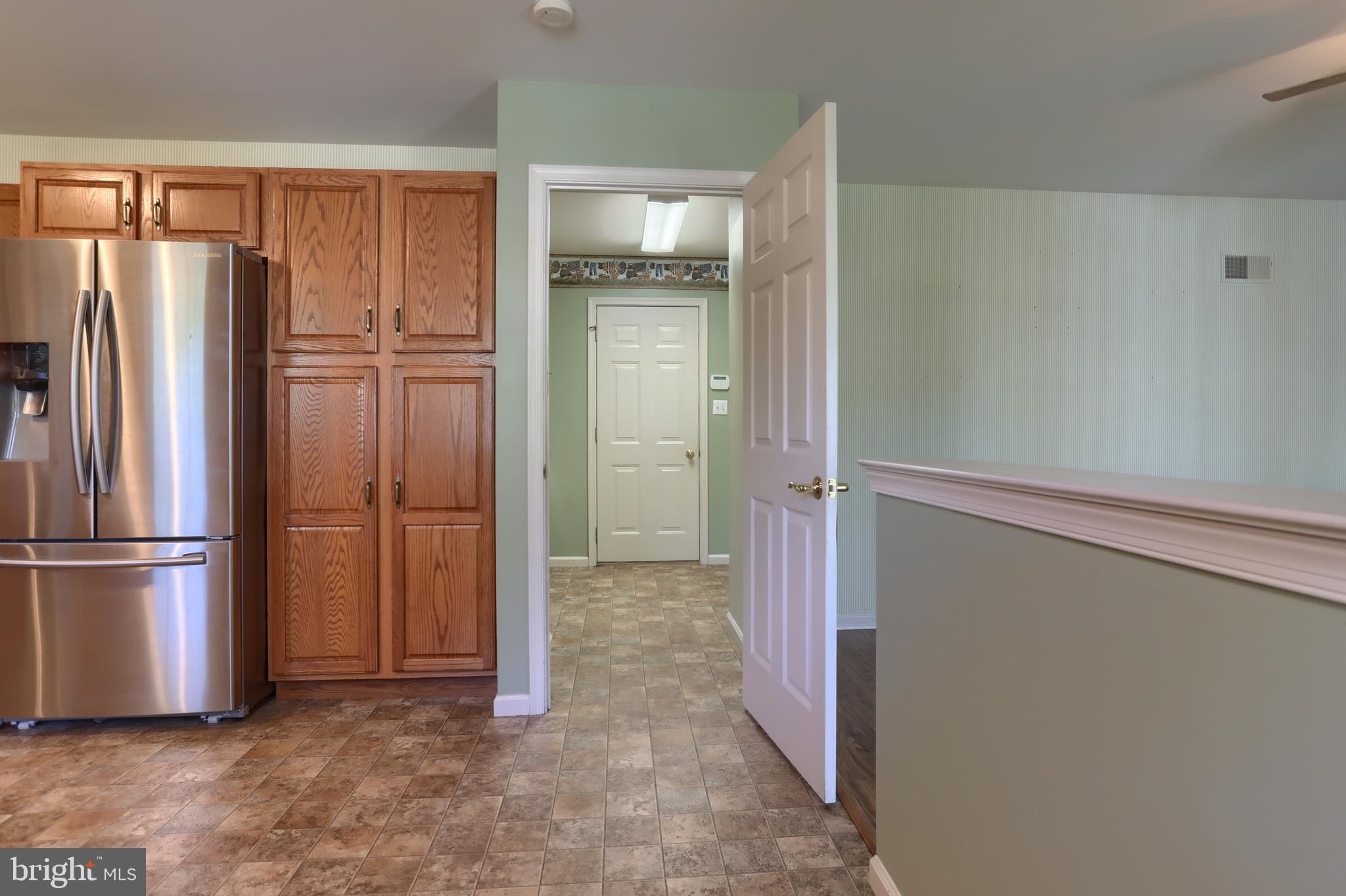 THE OAKS - Residential