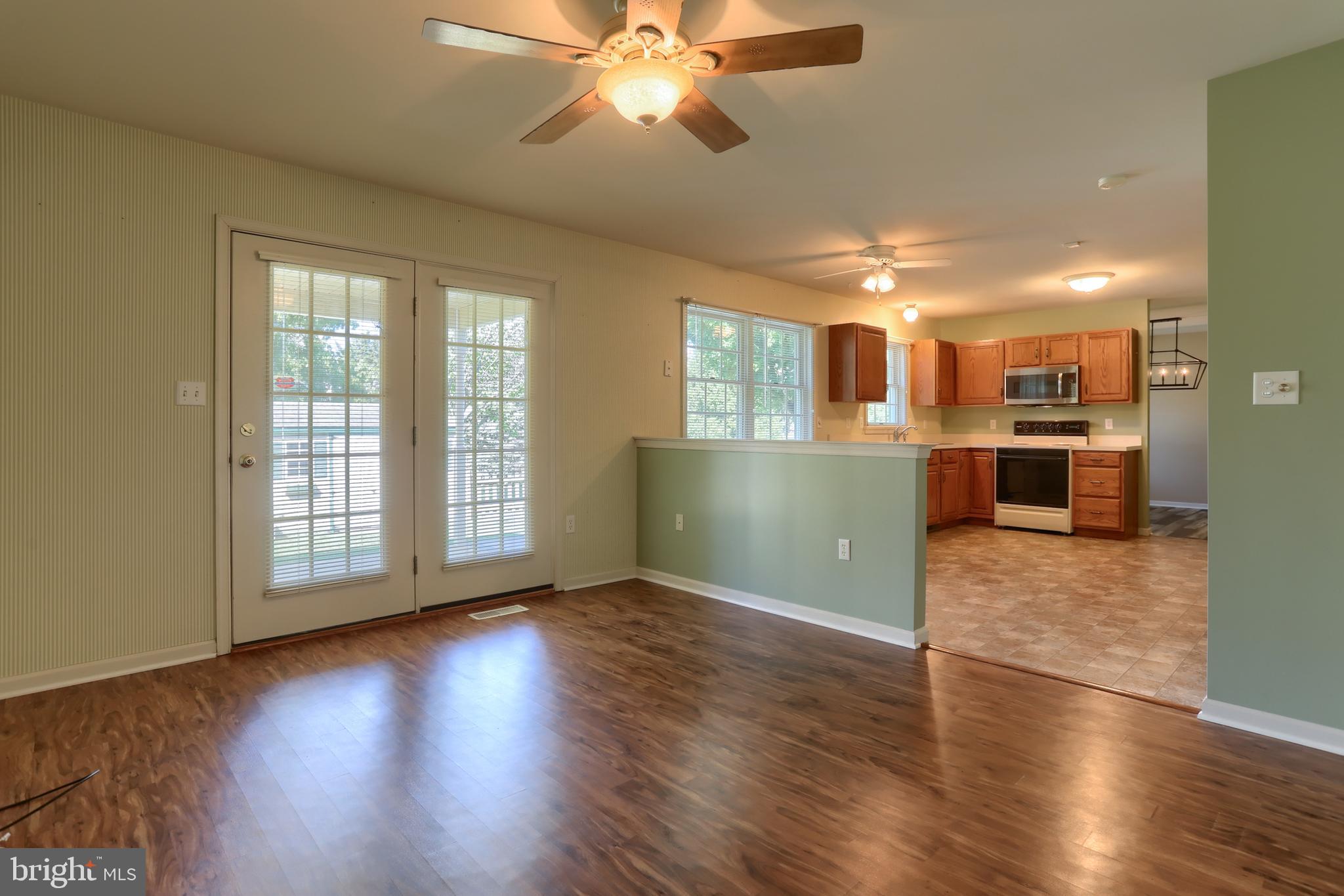 THE OAKS - Residential