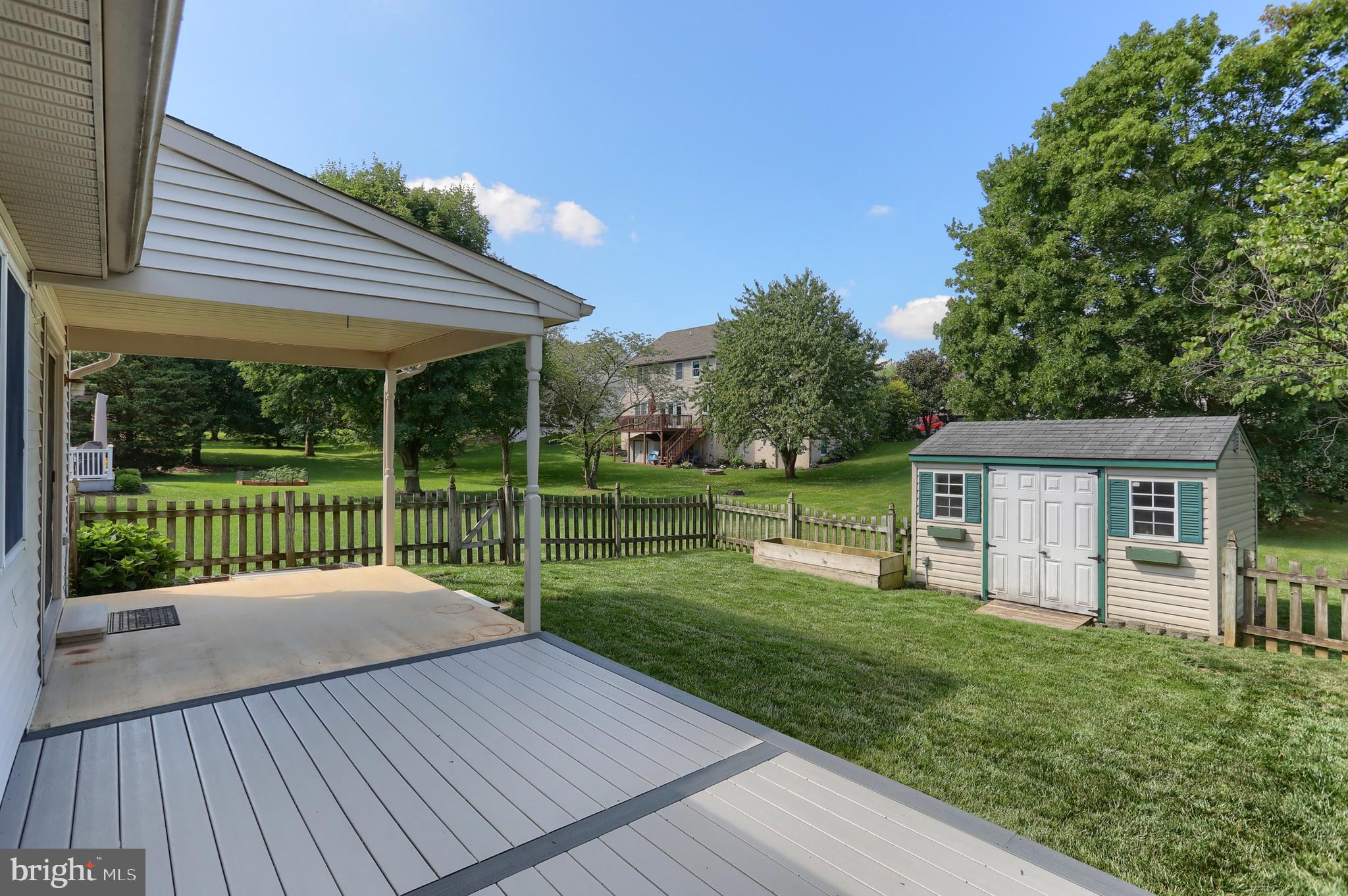 THE OAKS - Residential