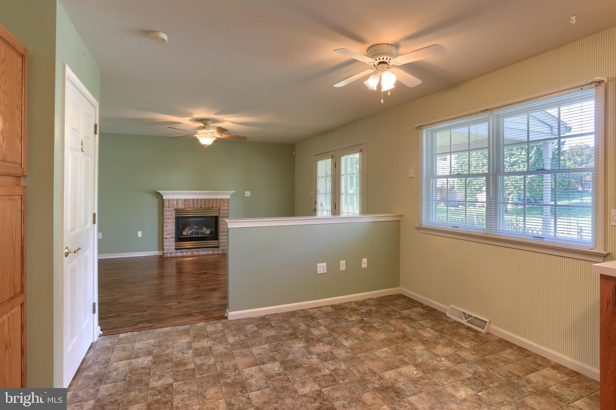 THE OAKS - Residential