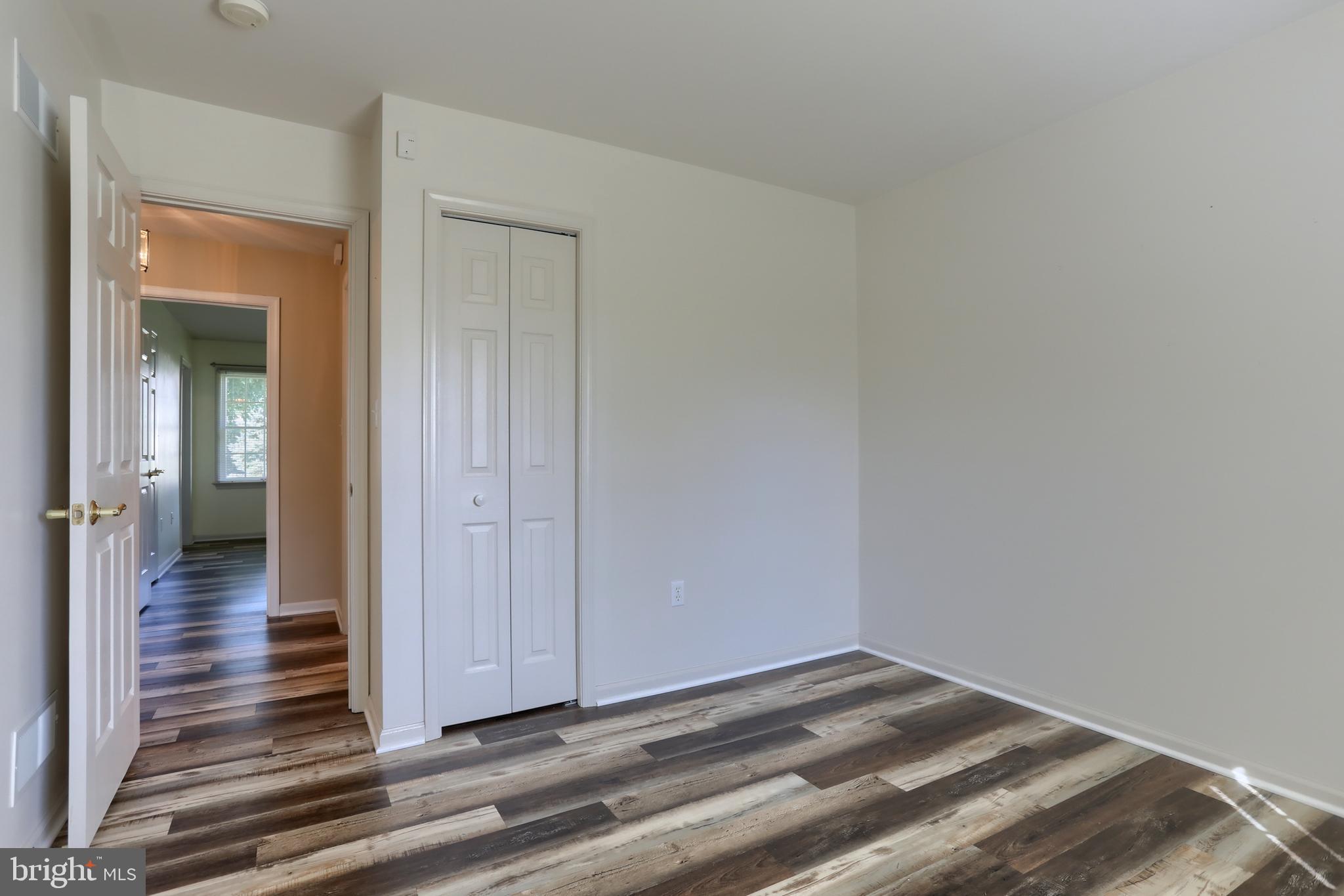 THE OAKS - Residential