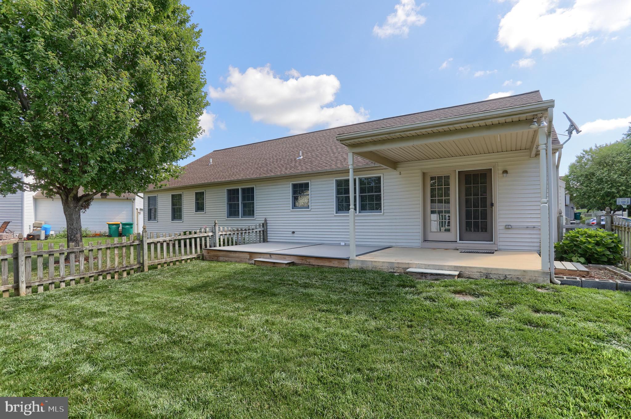 THE OAKS - Residential