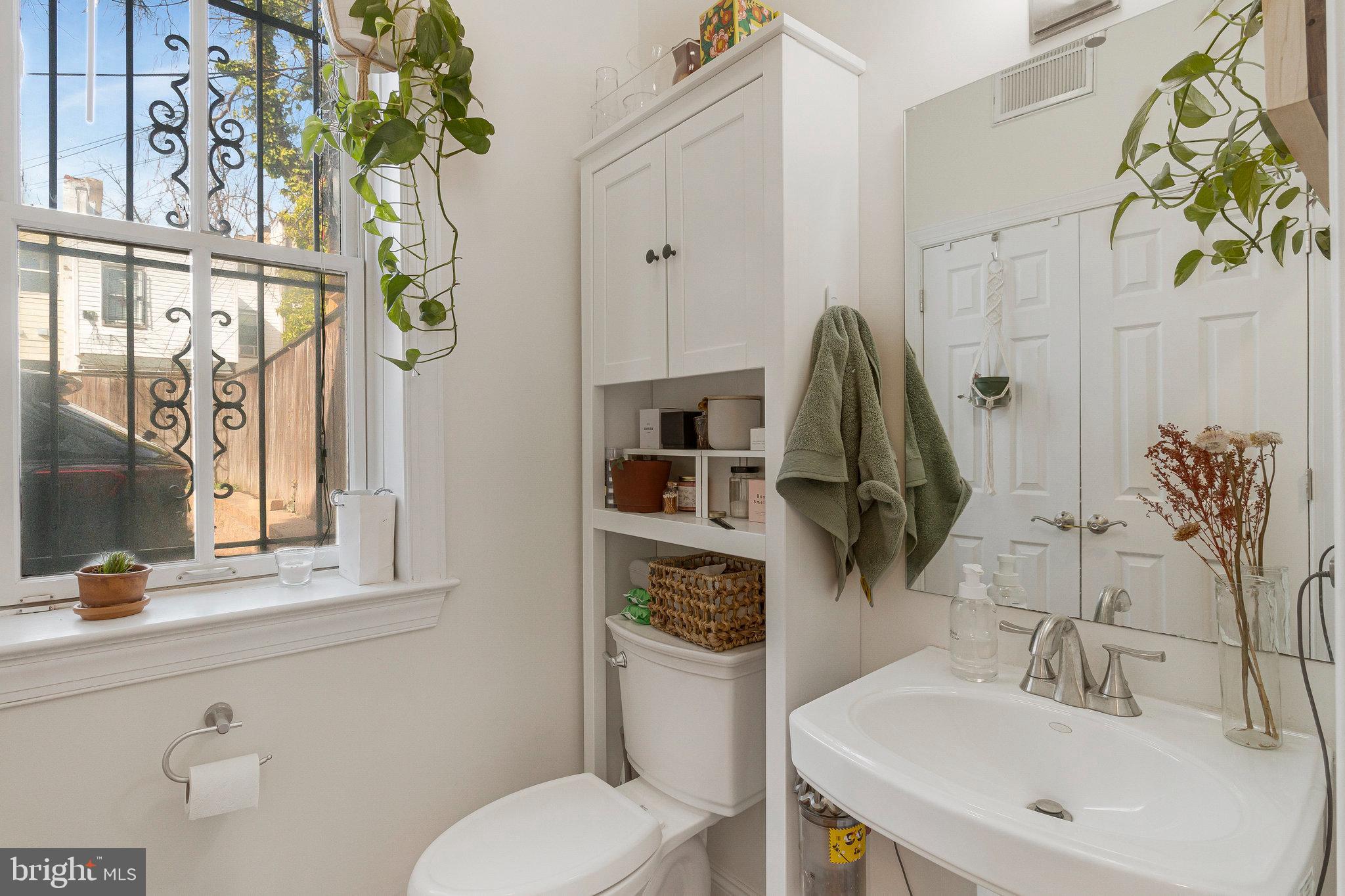 LEDROIT PARK - Residential