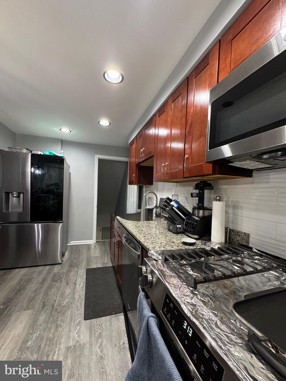 CEDONIA - Residential Lease