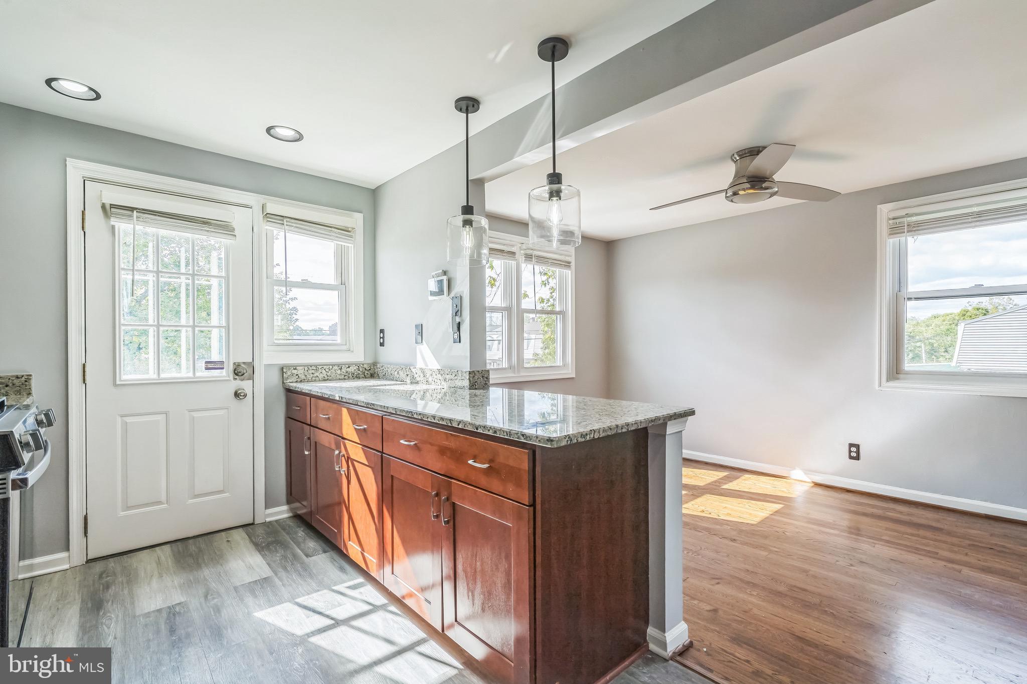 CEDONIA - Residential Lease