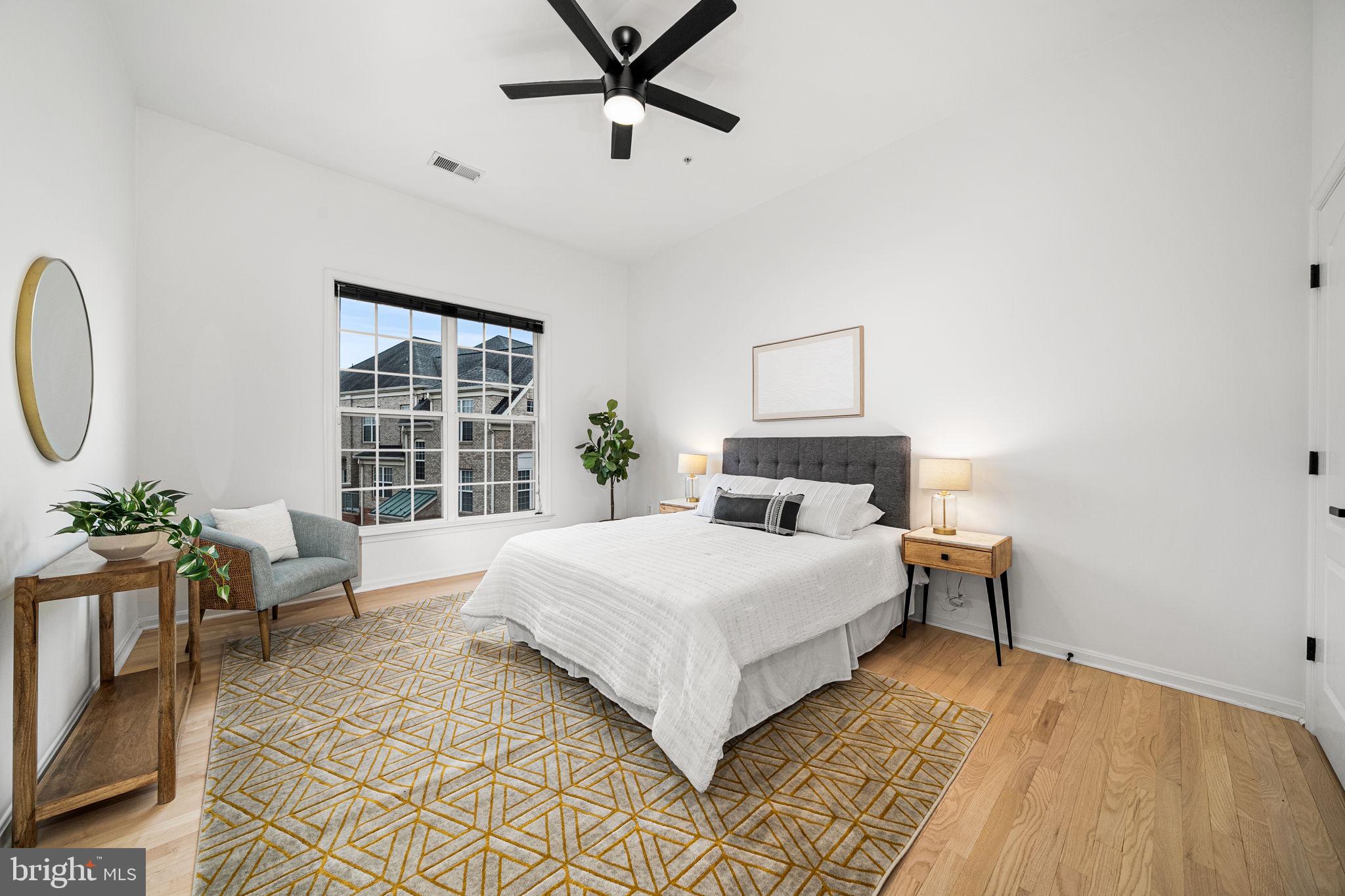 MADISON PARK AT WEST MARKET - Residential