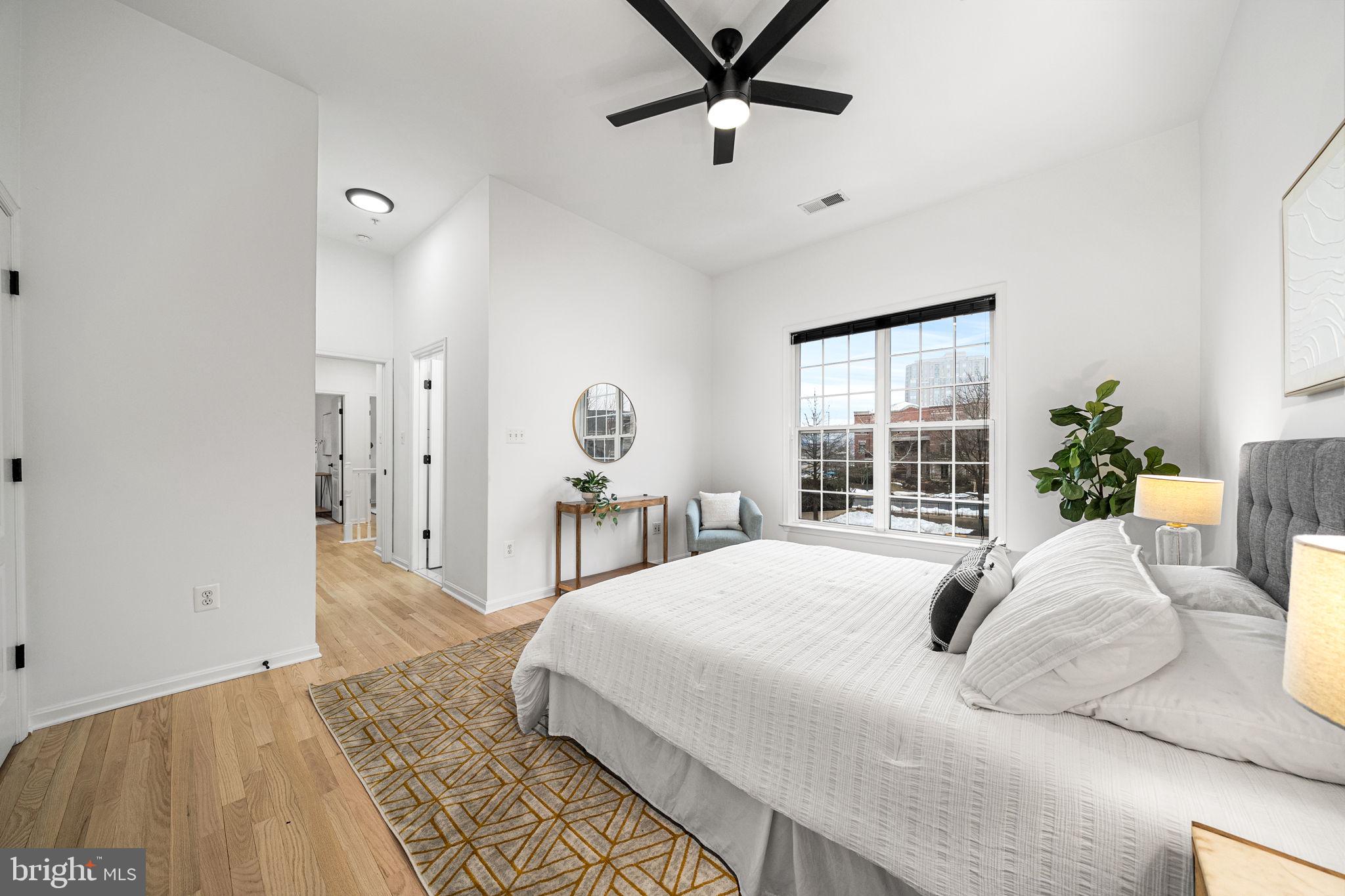 MADISON PARK AT WEST MARKET - Residential