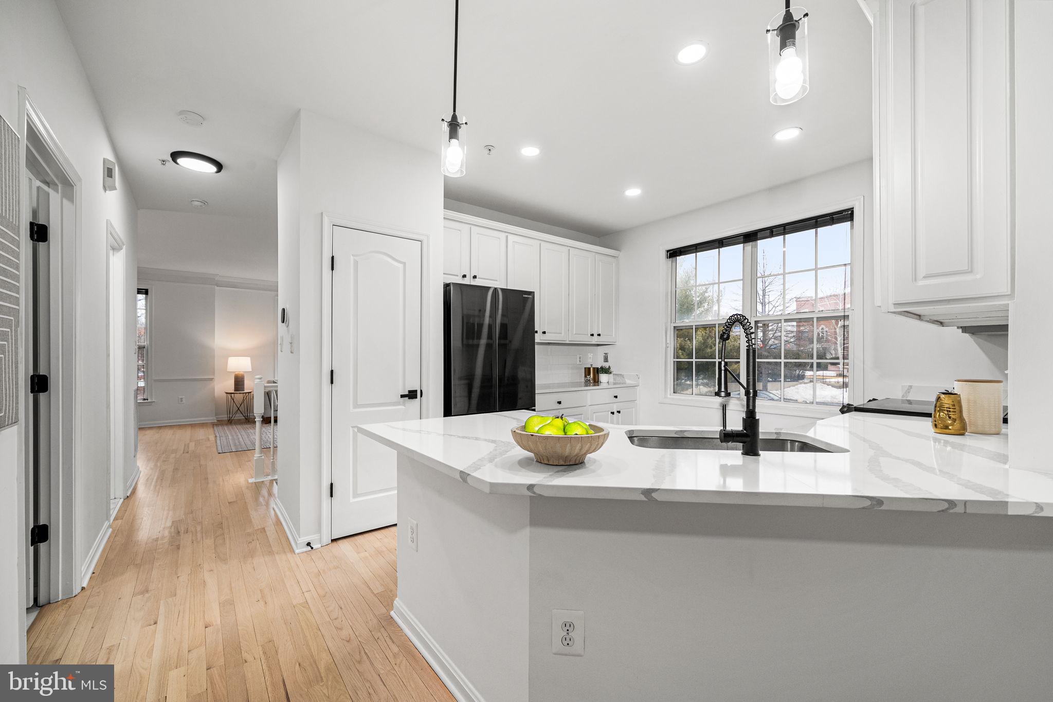 MADISON PARK AT WEST MARKET - Residential