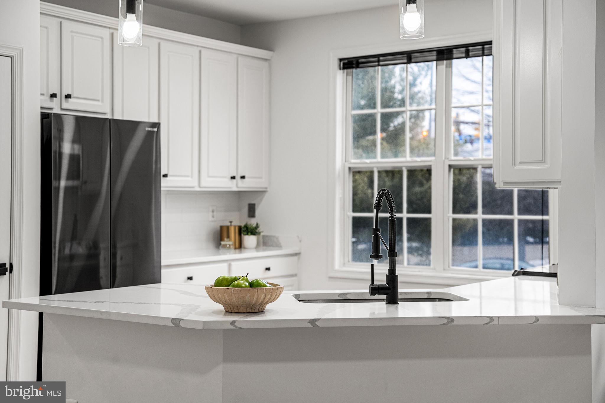 MADISON PARK AT WEST MARKET - Residential