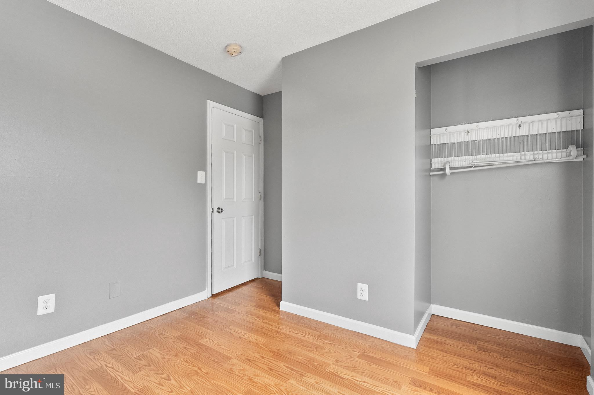 HARFORD SQUARE - Residential Lease