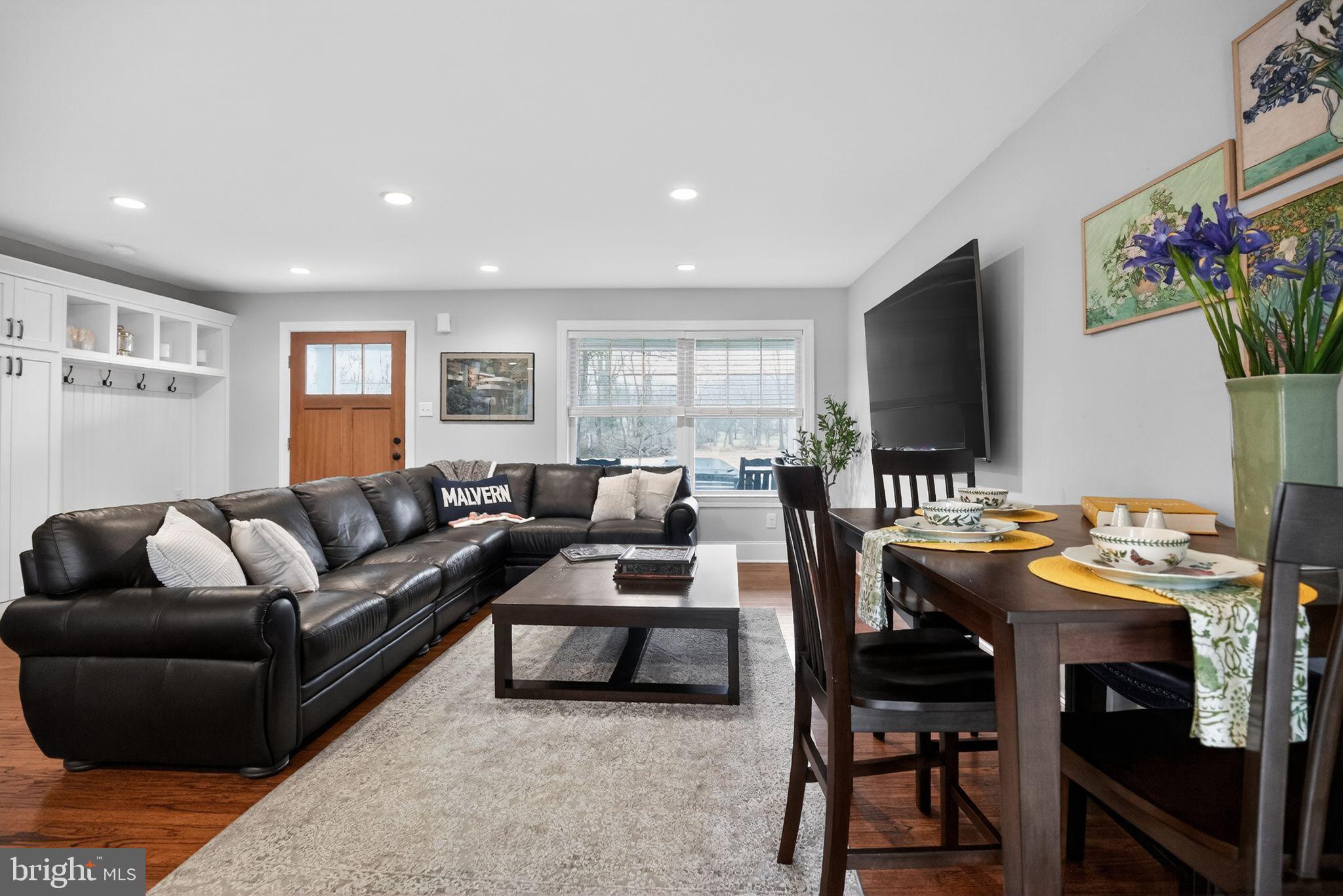 WILLISTOWN ACRES - Residential