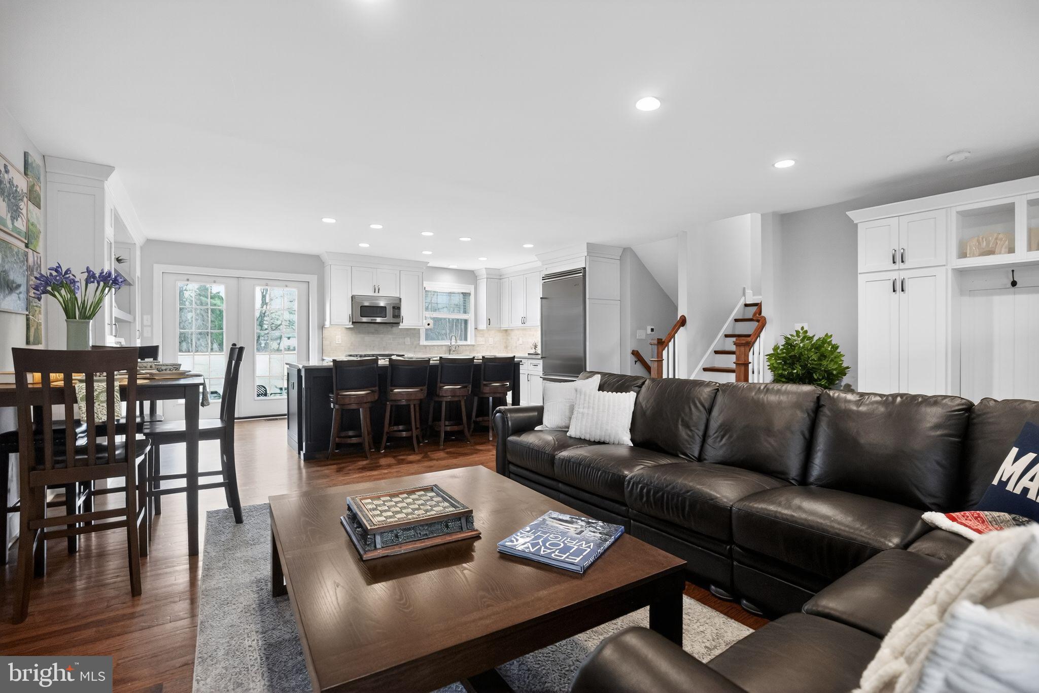 WILLISTOWN ACRES - Residential