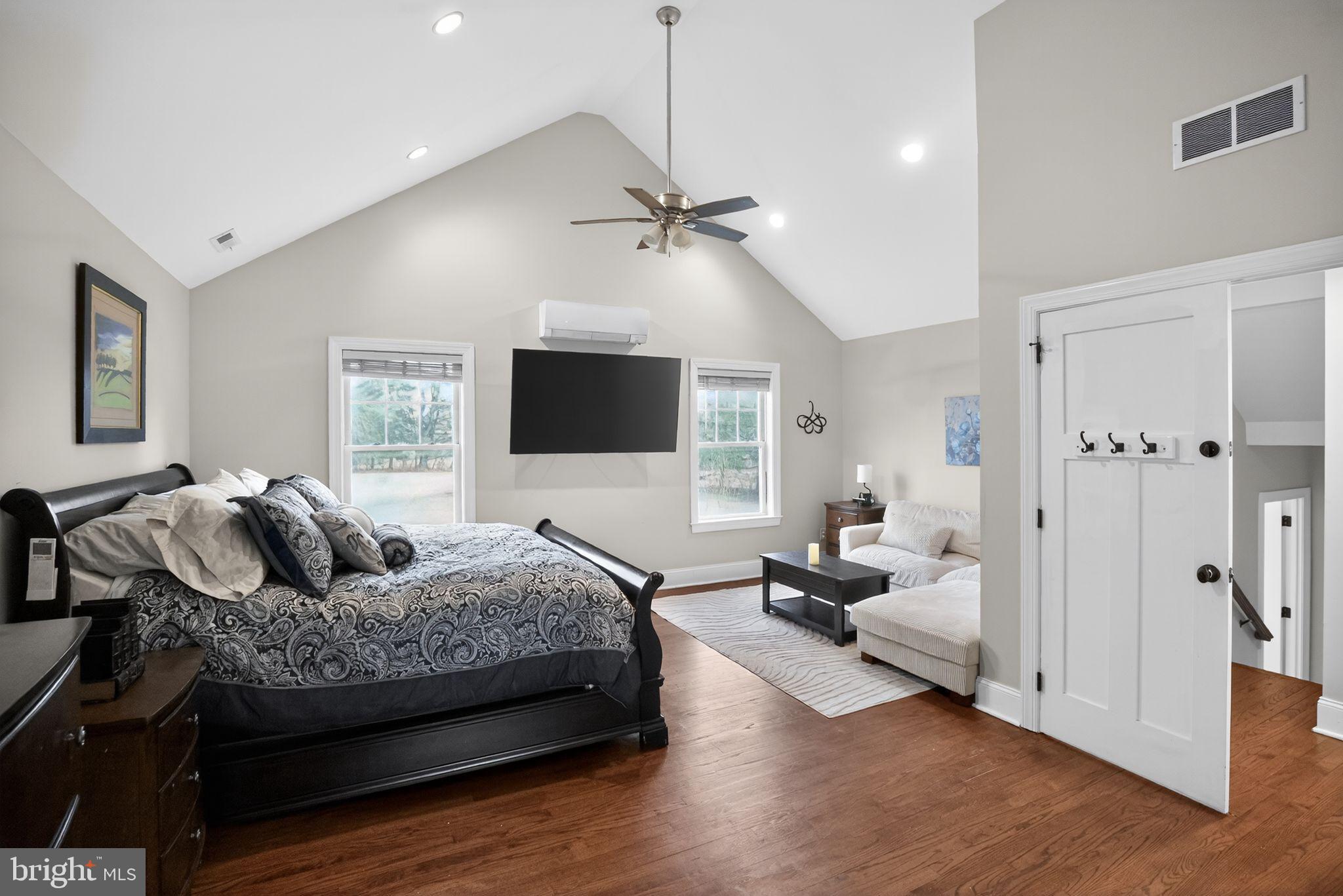 WILLISTOWN ACRES - Residential