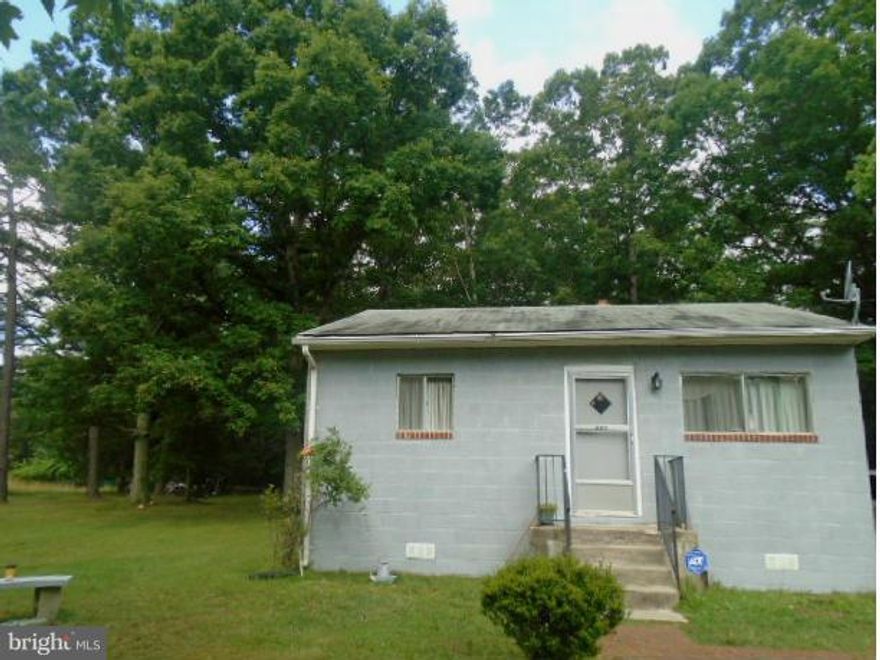 Rambler on 2.60 acres. Has 2 bedrooms, 1 full bath, hardwood floors, central air conditioning with an artesian well.(Shed not included in sale.)  No HOA. Improvements were being made to house but it is being sold AS-IS. Adjacent lot with 2.50 acres available for sale. The combined lots of 5.10 acres would be ideal for a horse farm, etc. INVESTORS ALERT!! Waiting for release.