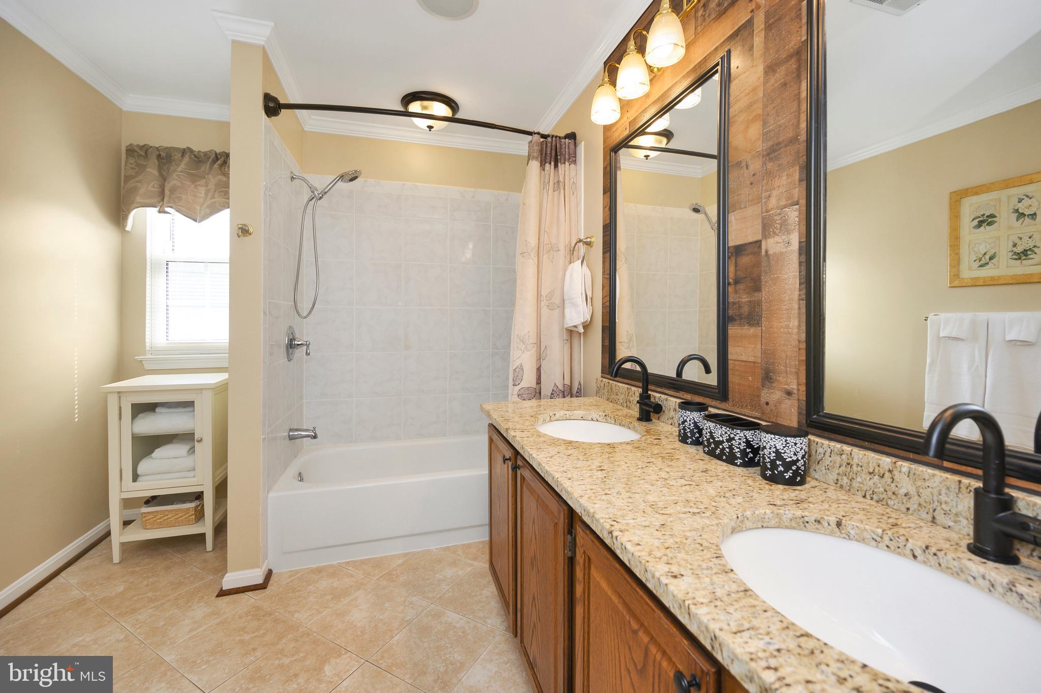 HUNTER TRAIL AT STAFFORD - Residential