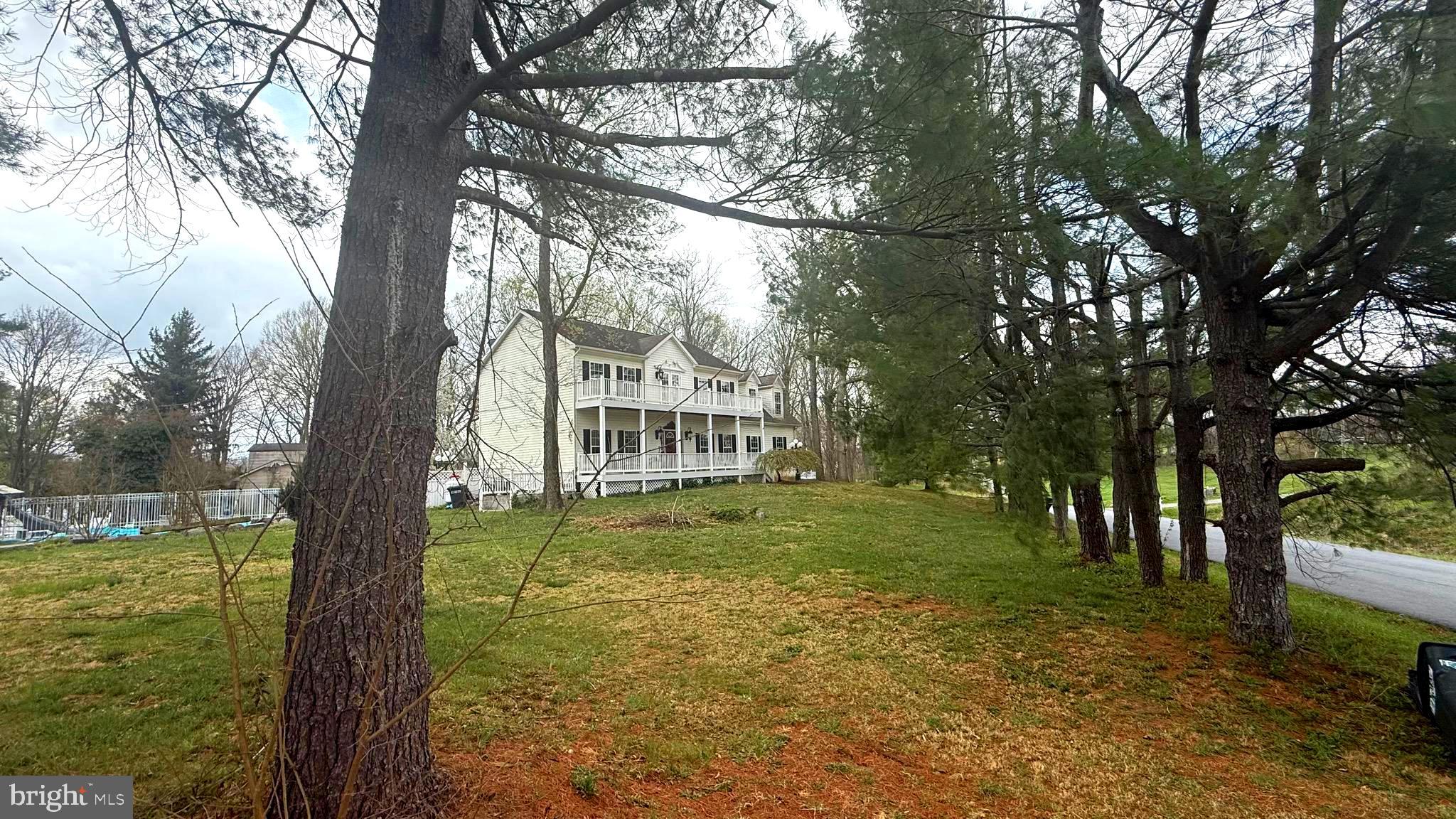 847 BERRYVILLE PIKE