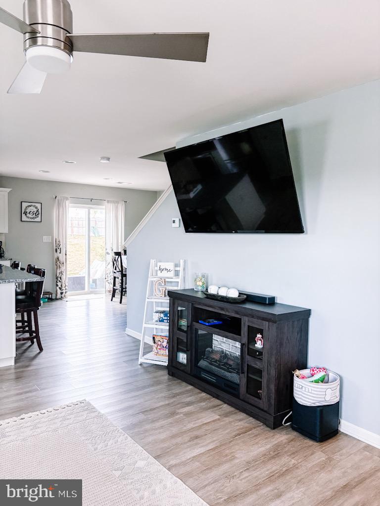 MORNING DOVE ESTATES - Residential