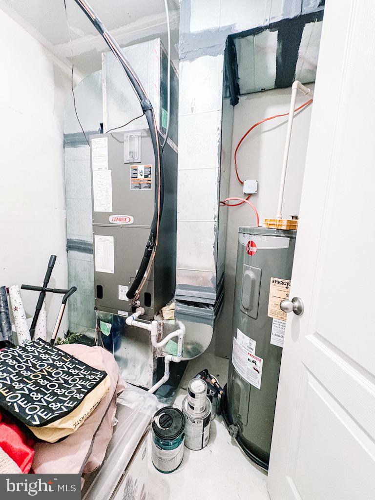 MORNING DOVE ESTATES - Residential