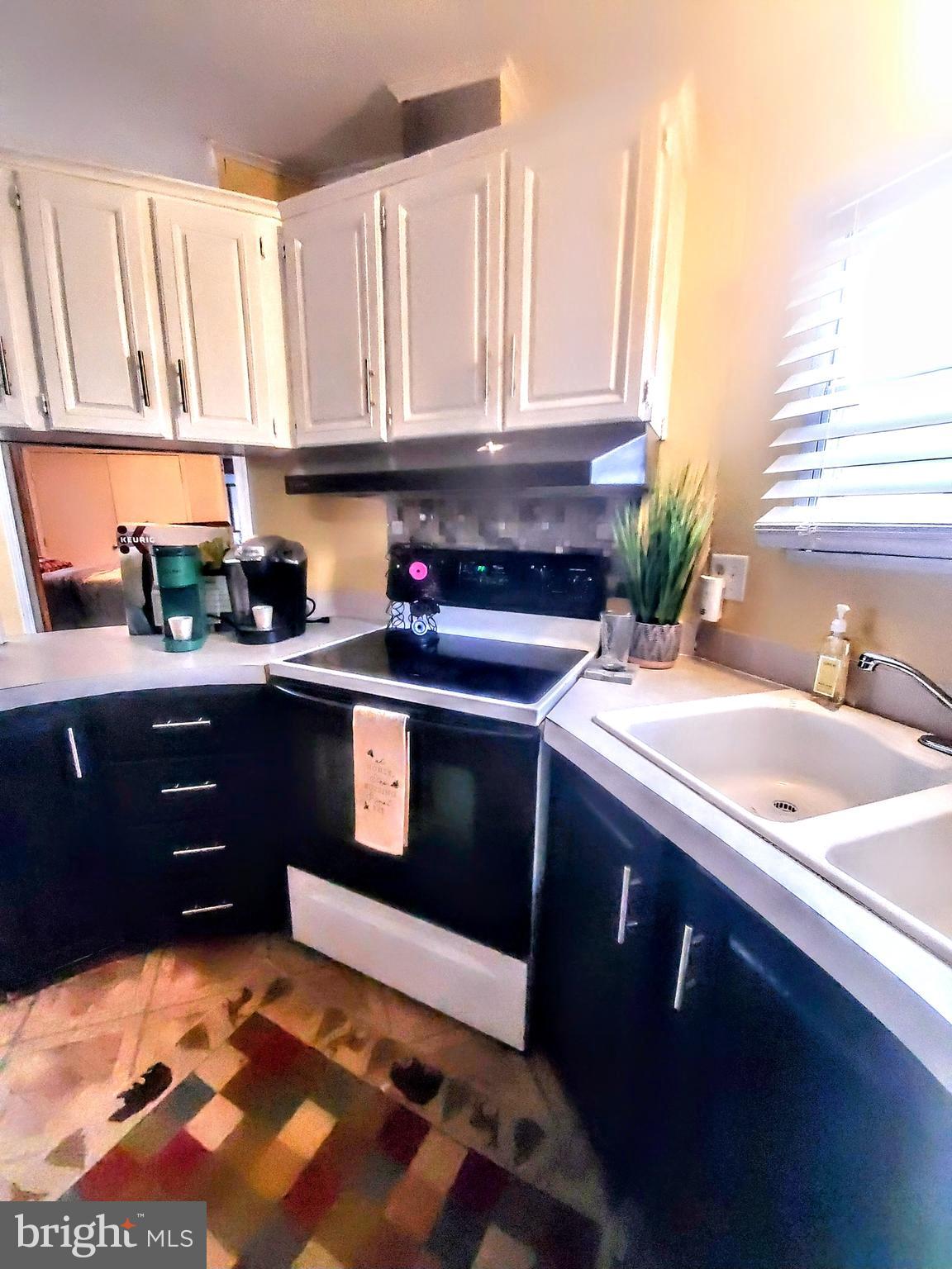 228 POCLAIN DRIVE