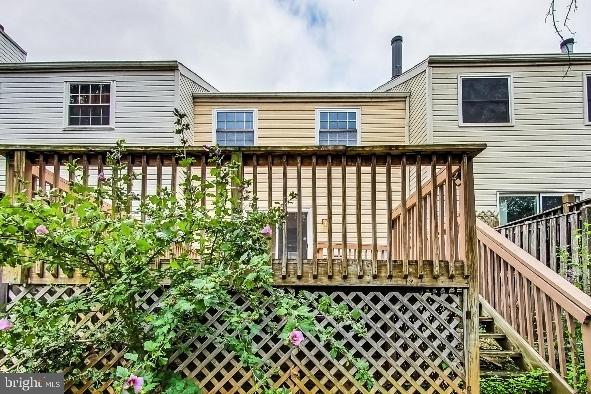 PARK OVERLOOK - Residential Lease