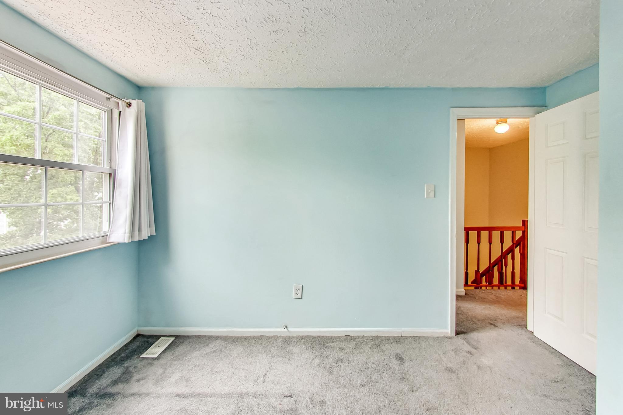 PARK OVERLOOK - Residential Lease