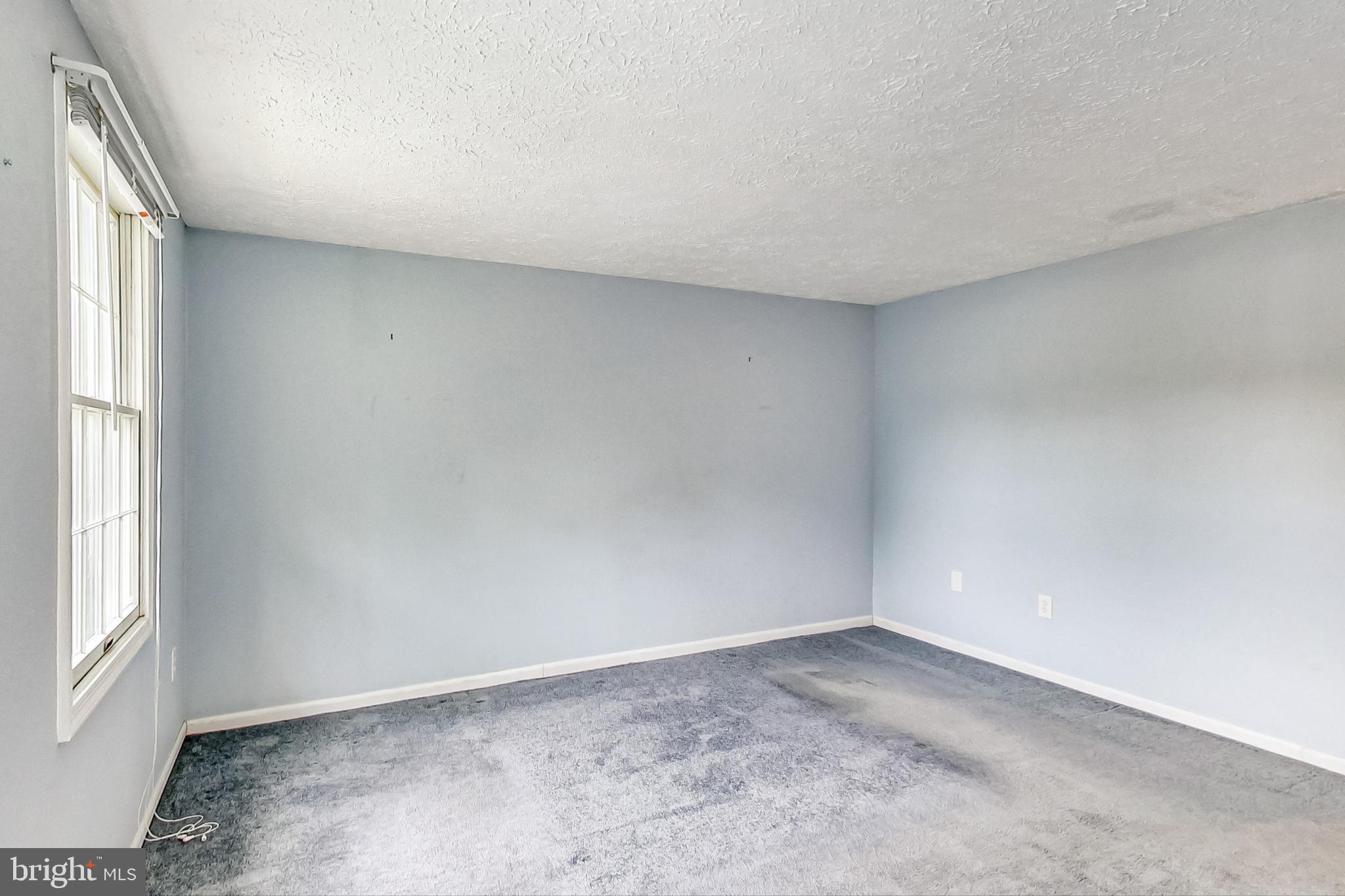 PARK OVERLOOK - Residential Lease