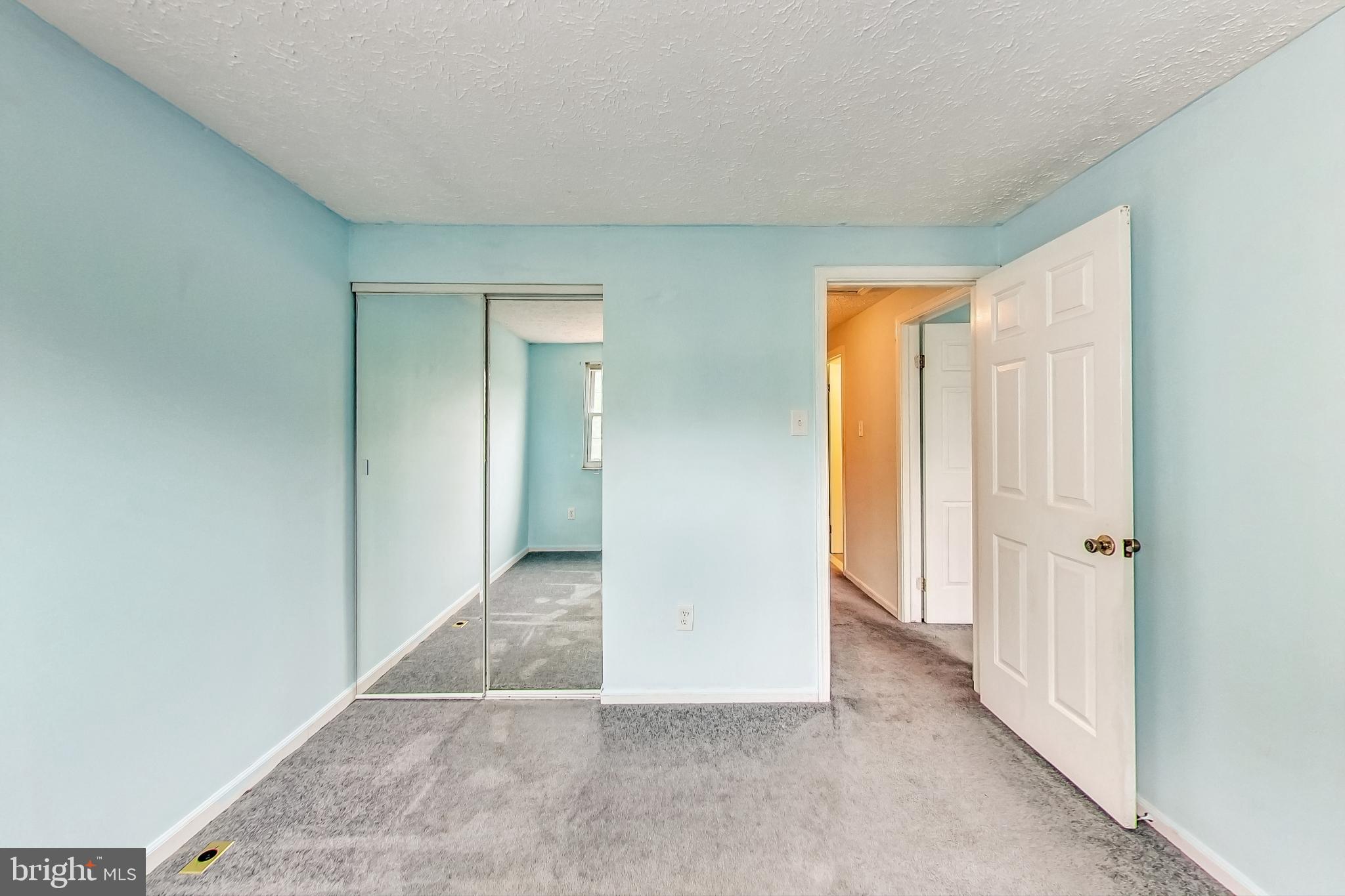 PARK OVERLOOK - Residential Lease