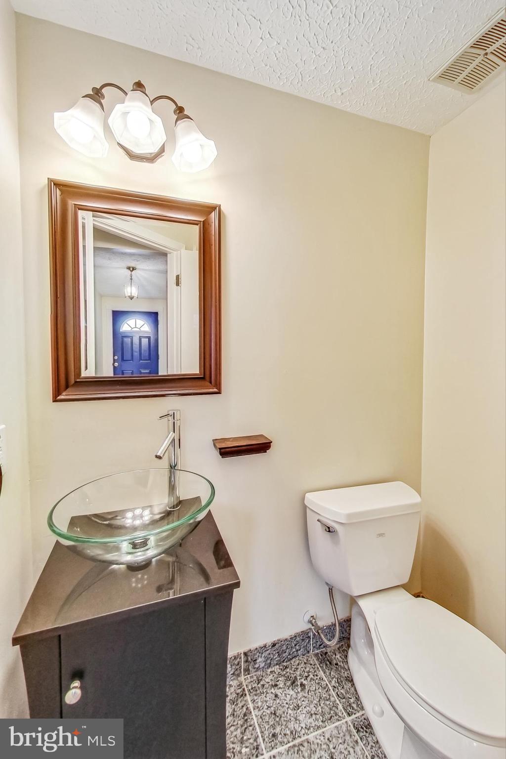 PARK OVERLOOK - Residential Lease