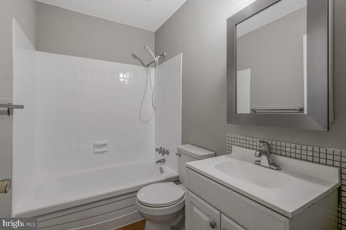 CARRINGTON - Residential