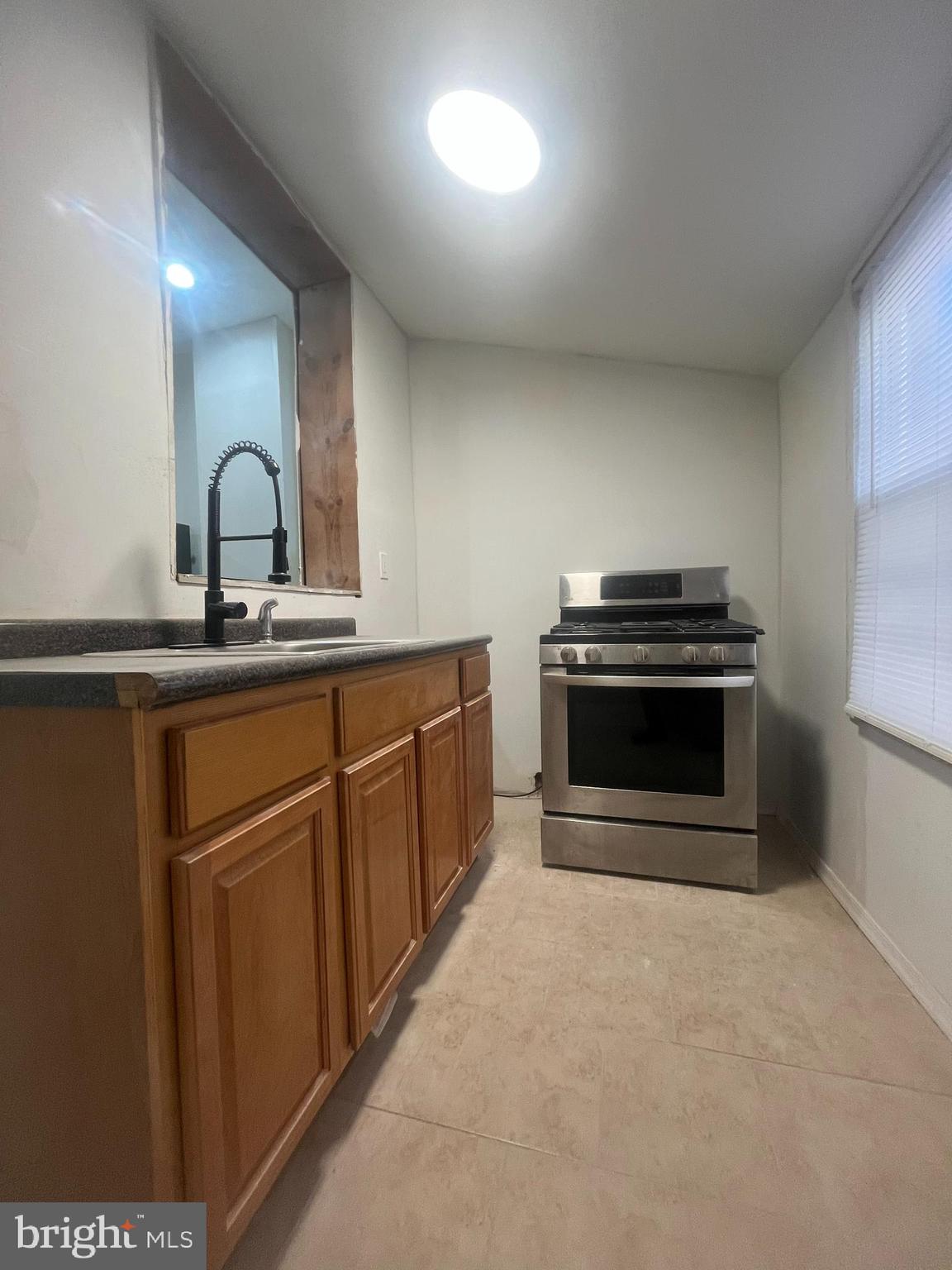 KENSINGTON - Residential