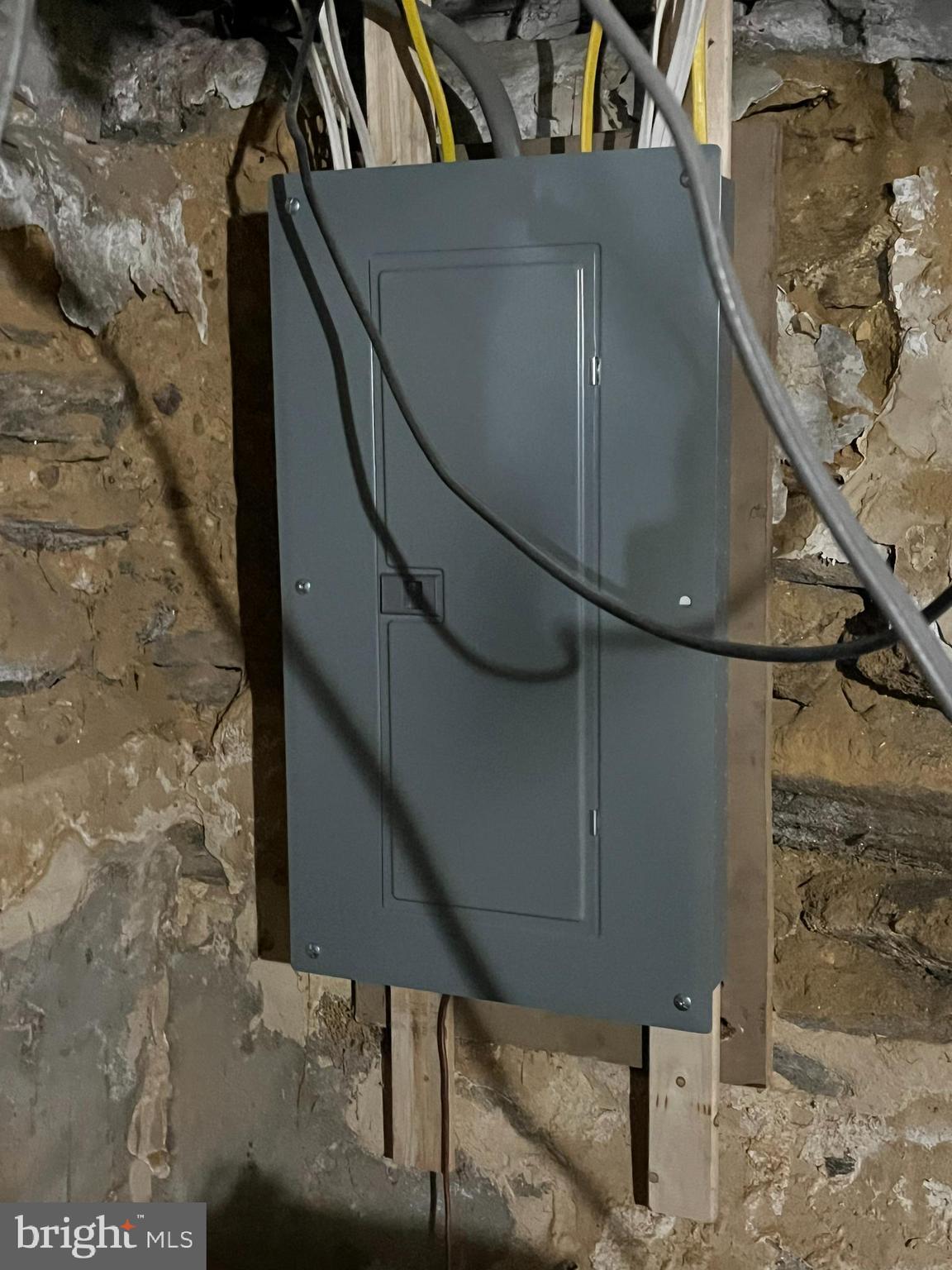 KENSINGTON - Residential