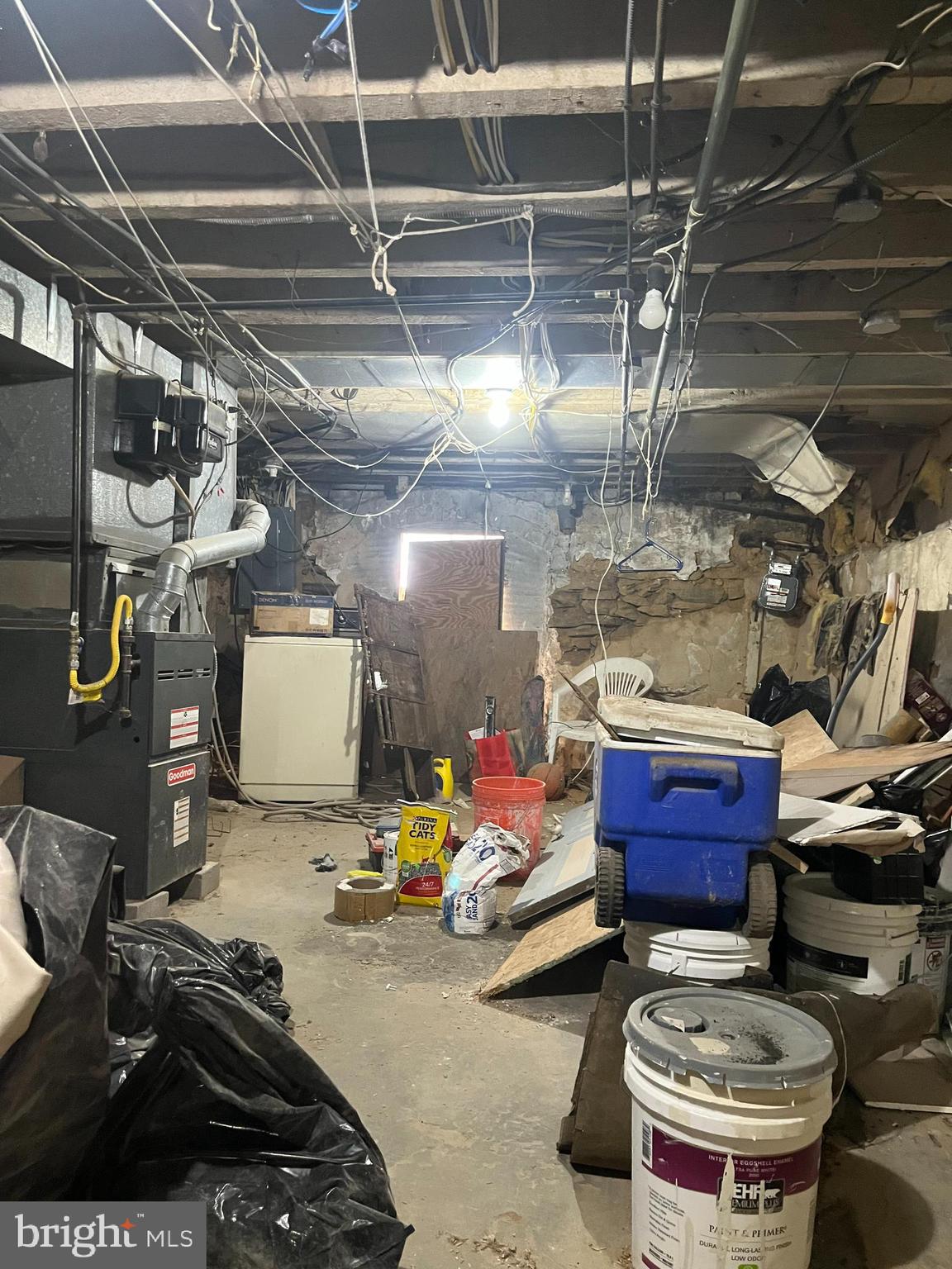 KENSINGTON - Residential