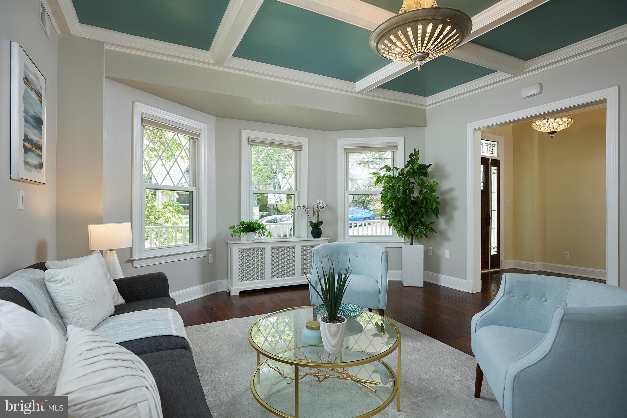 MOUNT RAINIER - Residential