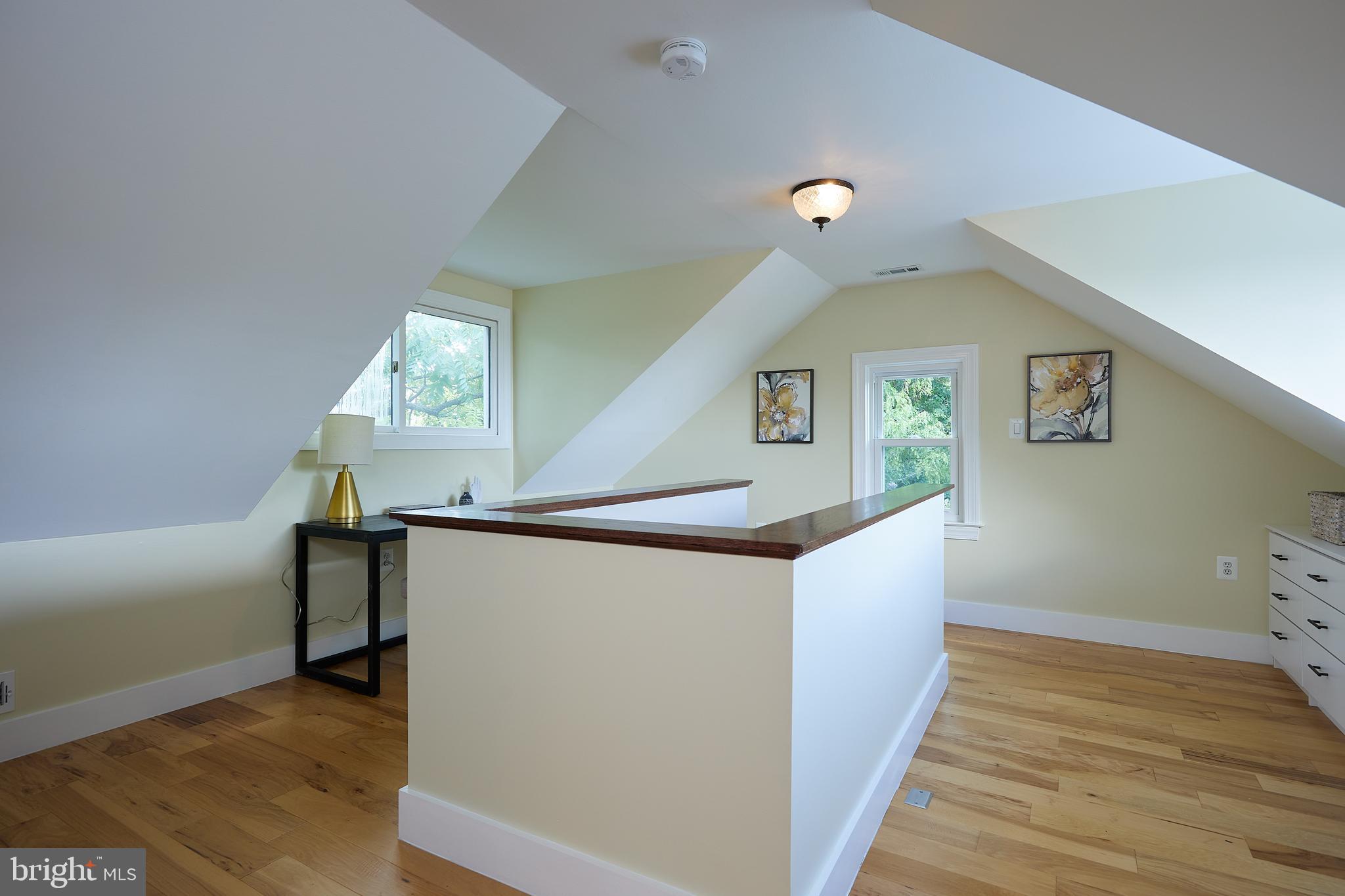 MOUNT RAINIER - Residential