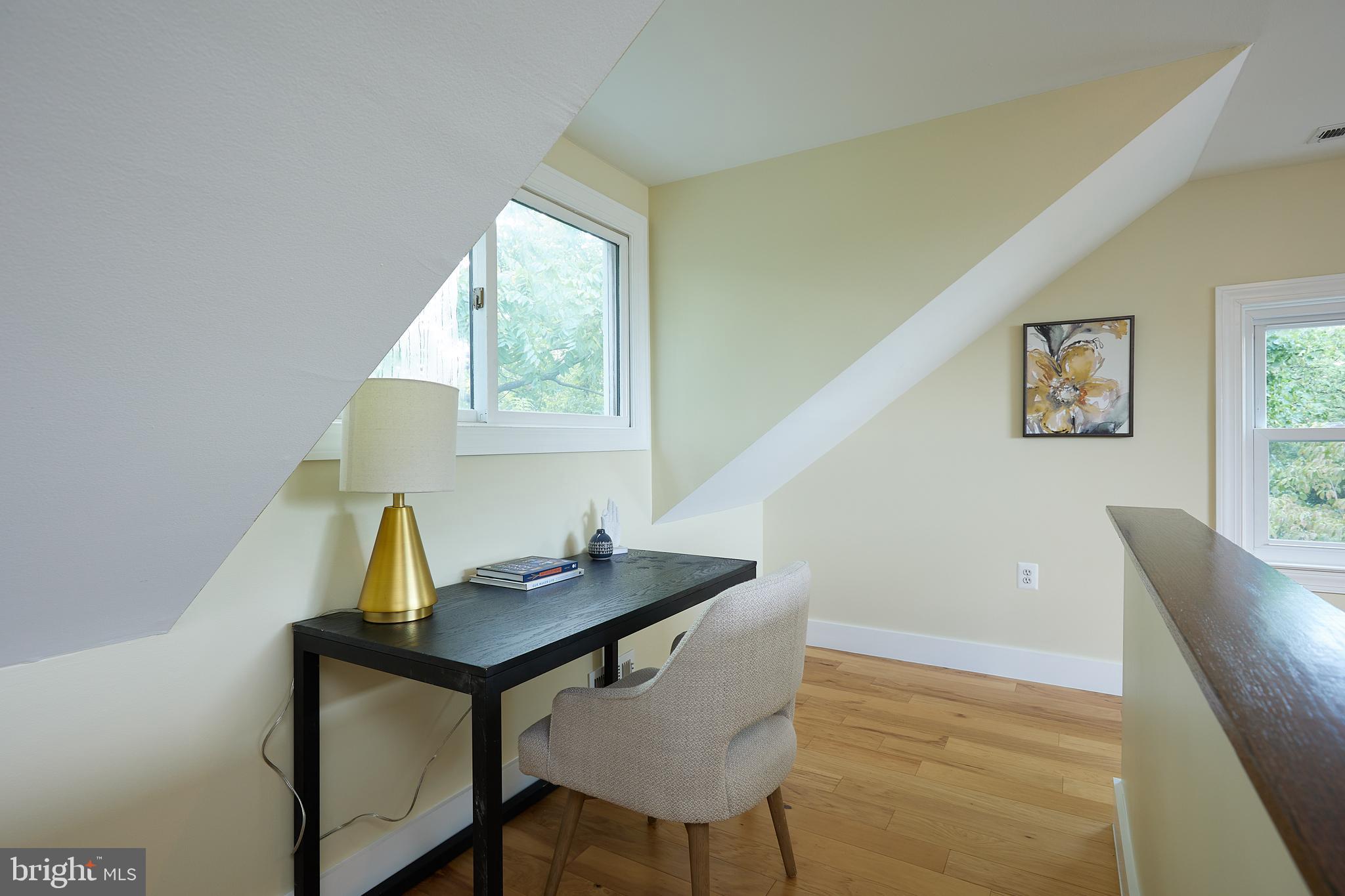 MOUNT RAINIER - Residential