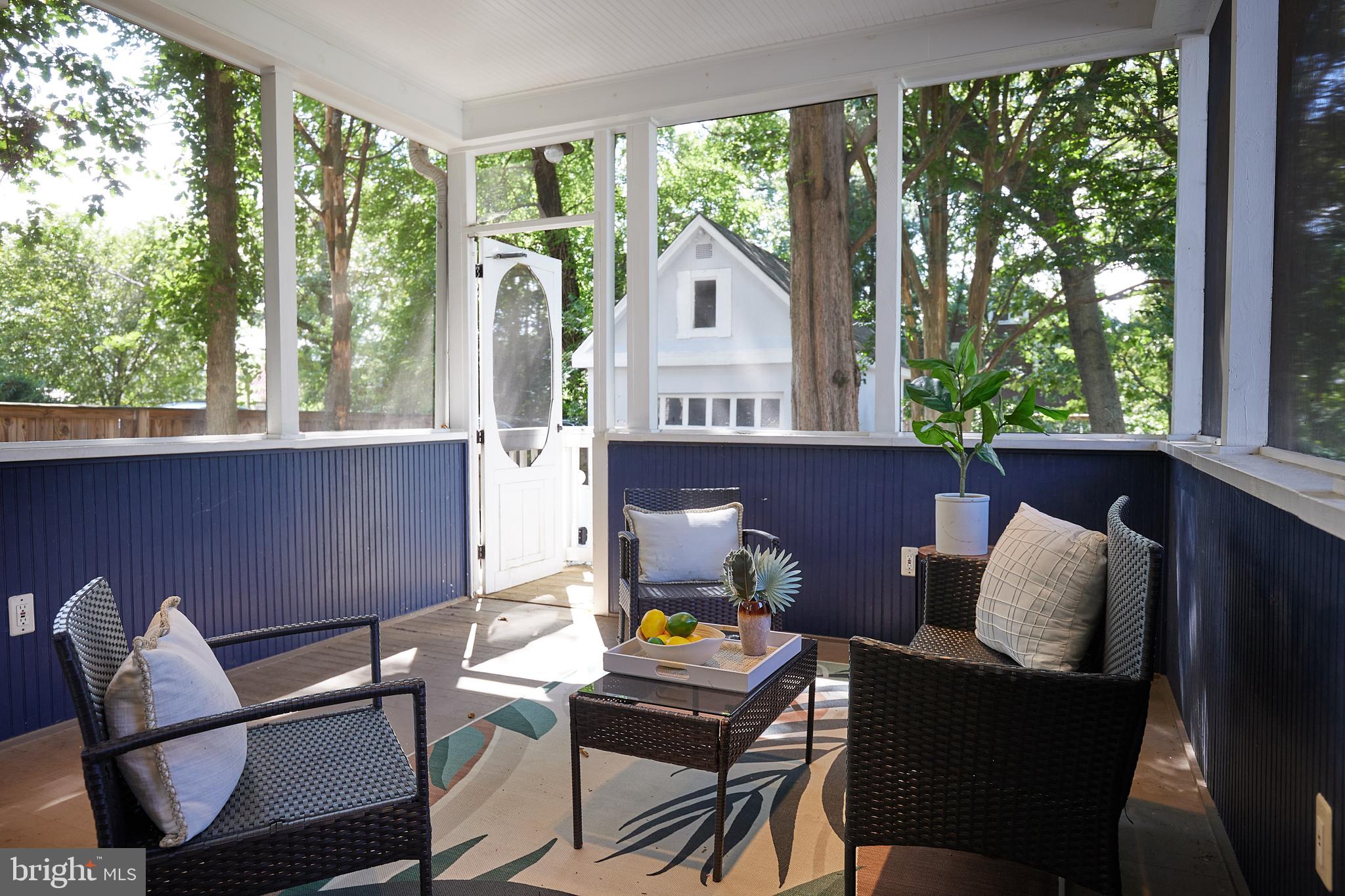 MOUNT RAINIER - Residential