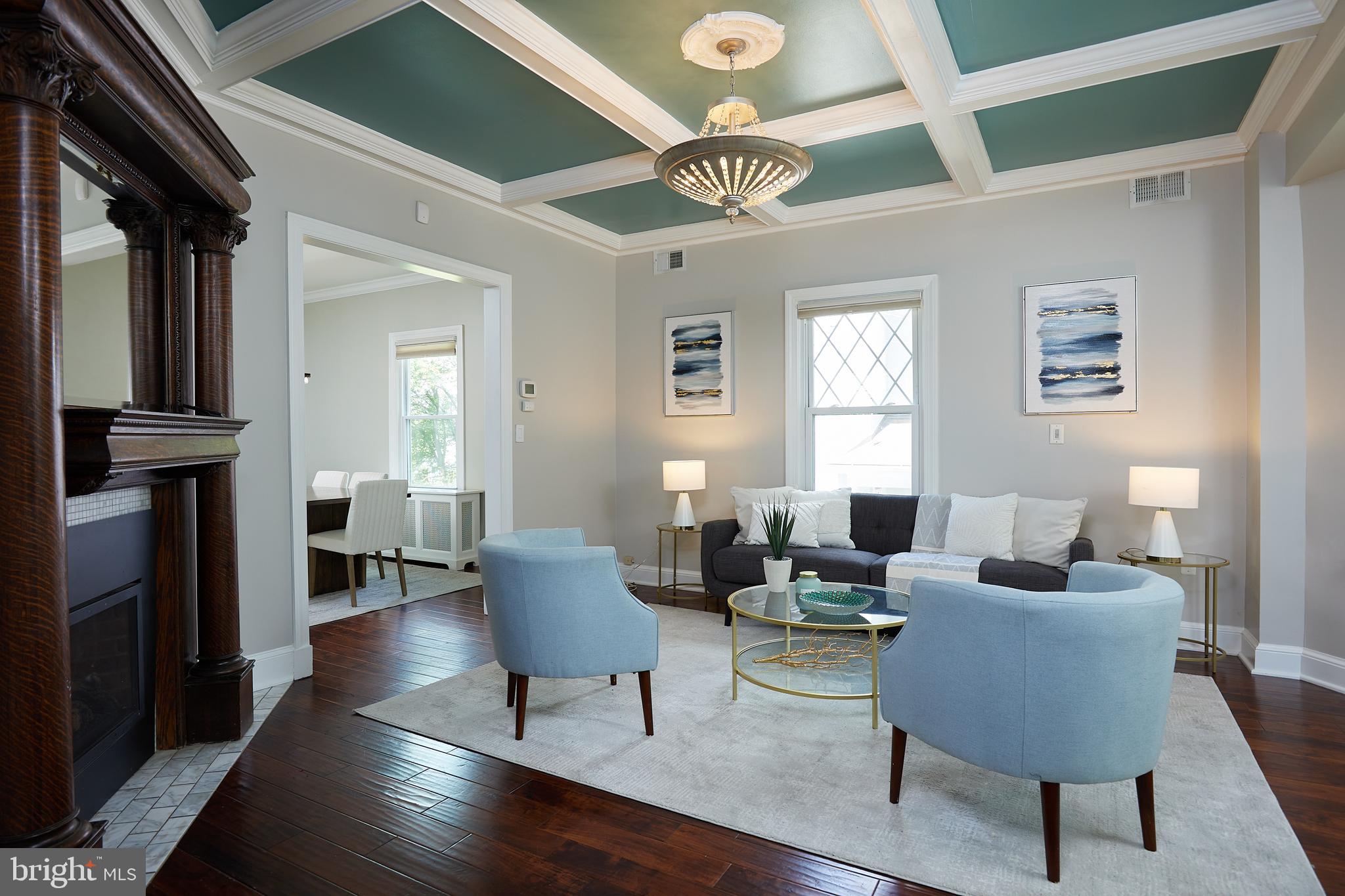 MOUNT RAINIER - Residential