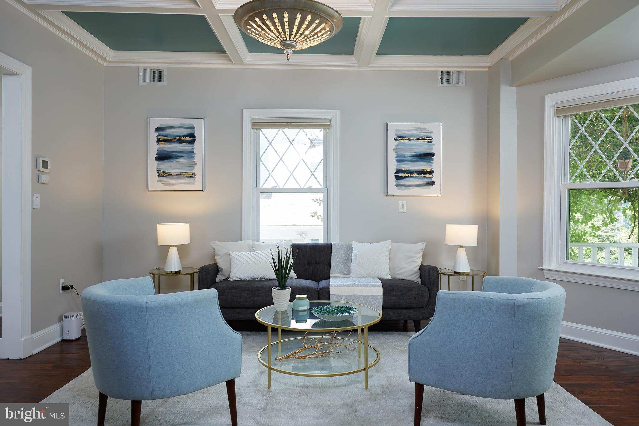 MOUNT RAINIER - Residential