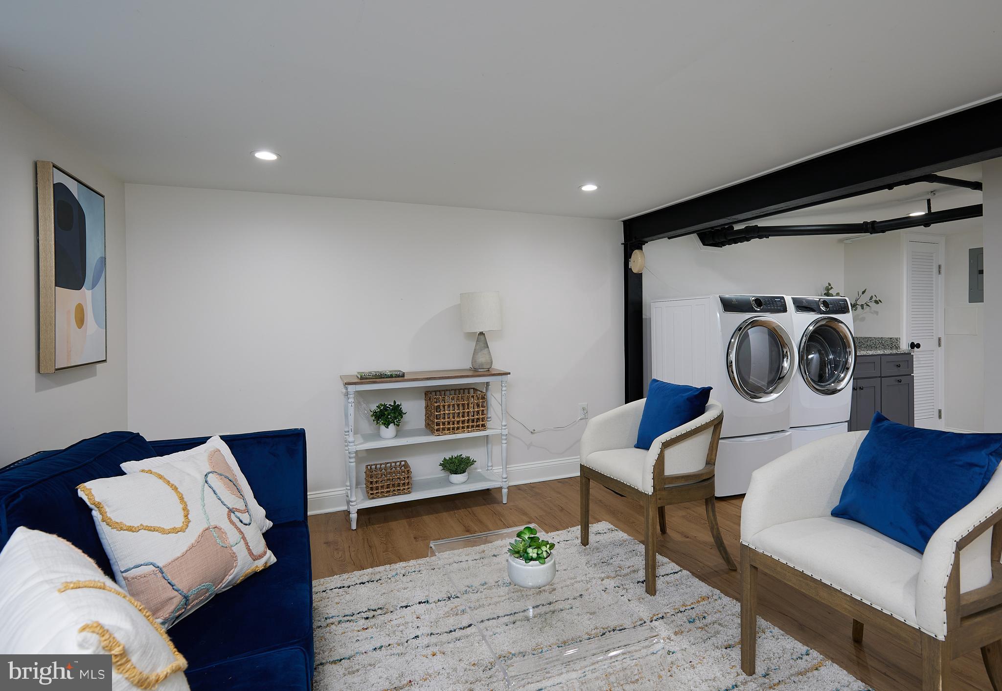 MOUNT RAINIER - Residential